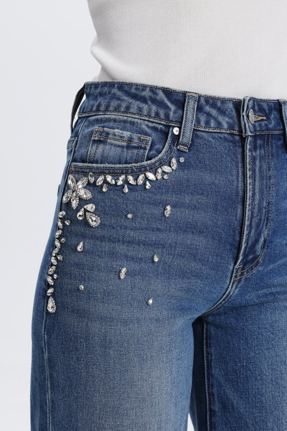 HONG KONG HIGH RISE RELAXED STRAIGHT TALL JEANS BYT5351