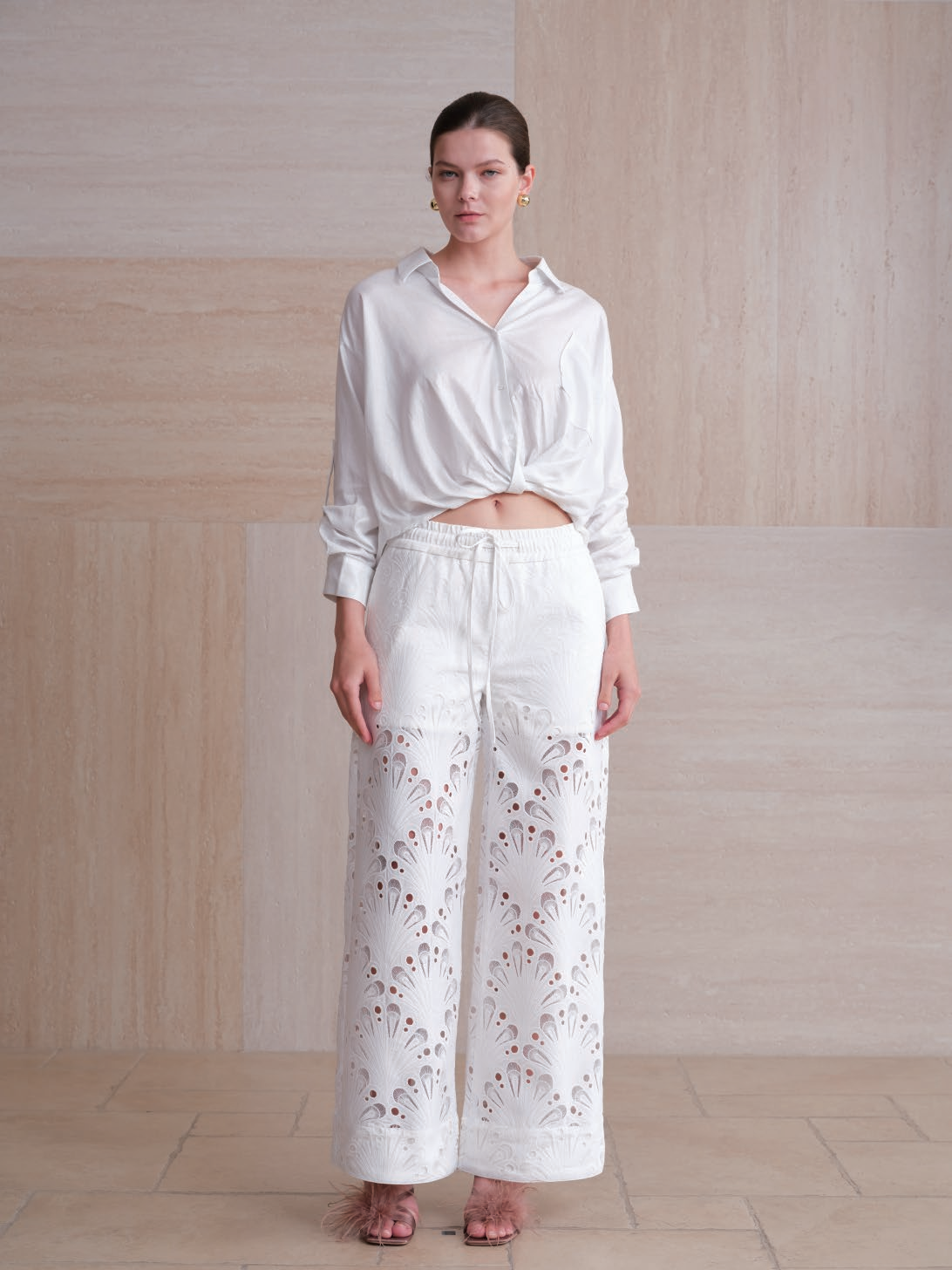 NEW YORK SUPER HIGH RISEFLARED WIDE LEGFULL PANT BYW8449