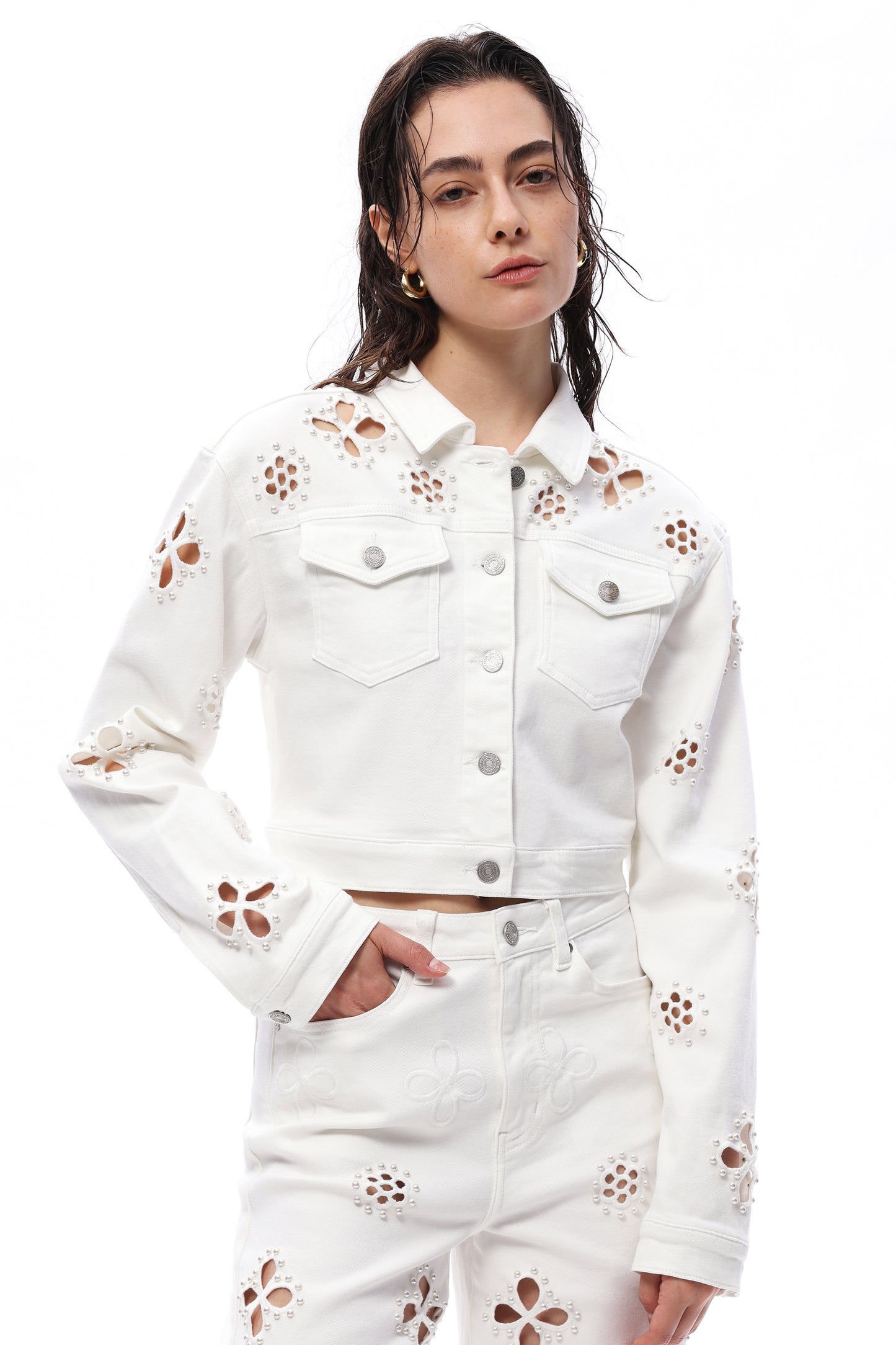 CROPPED DENIM JACKET