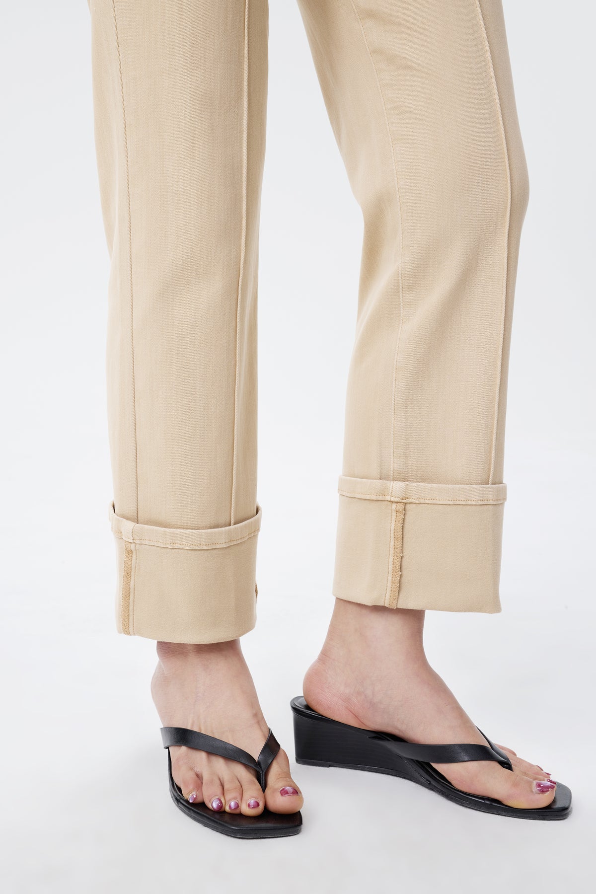 HIGH RISE STRAIGHT JEANS