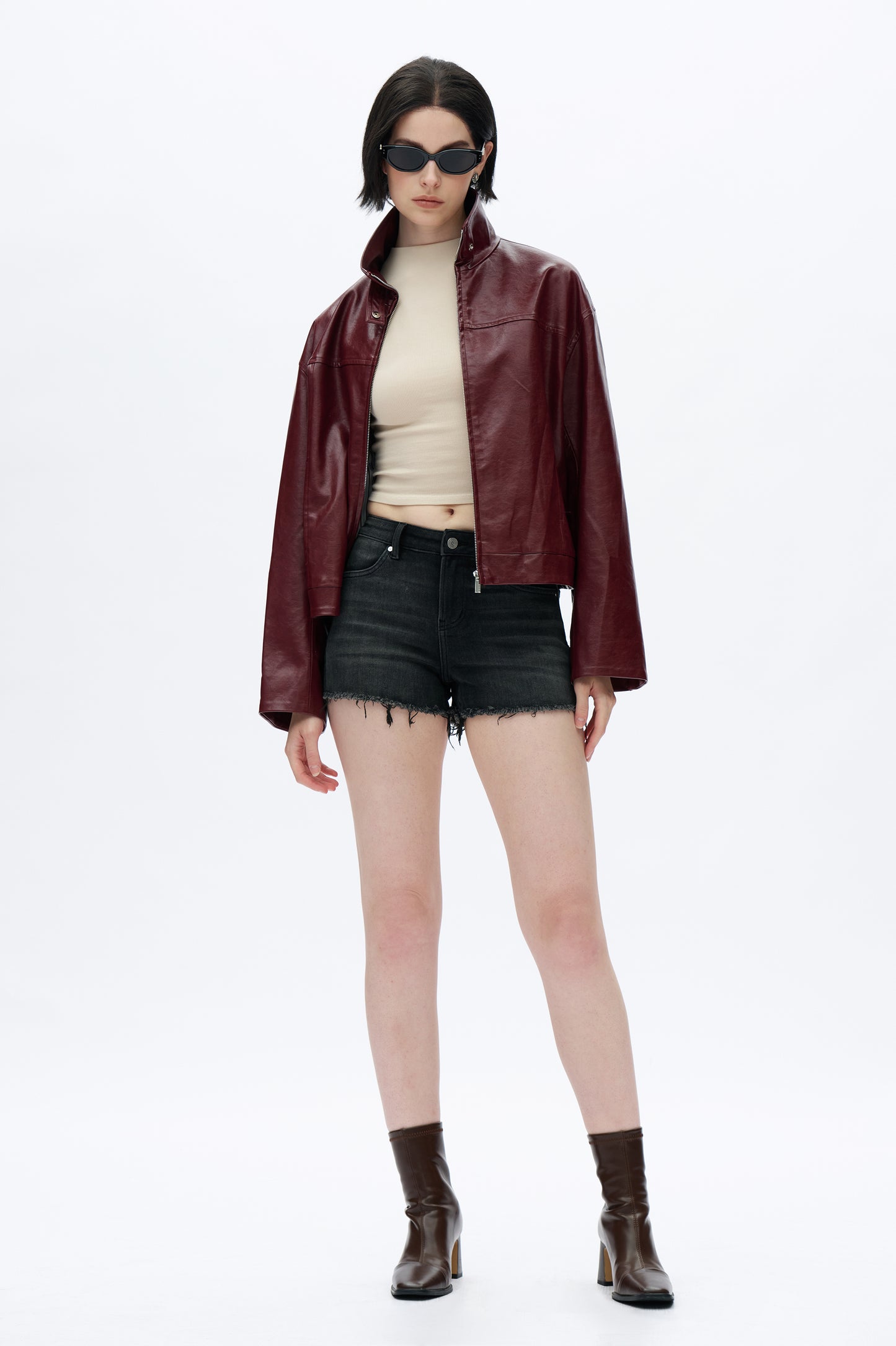 NOVA MID RISE SHORTS