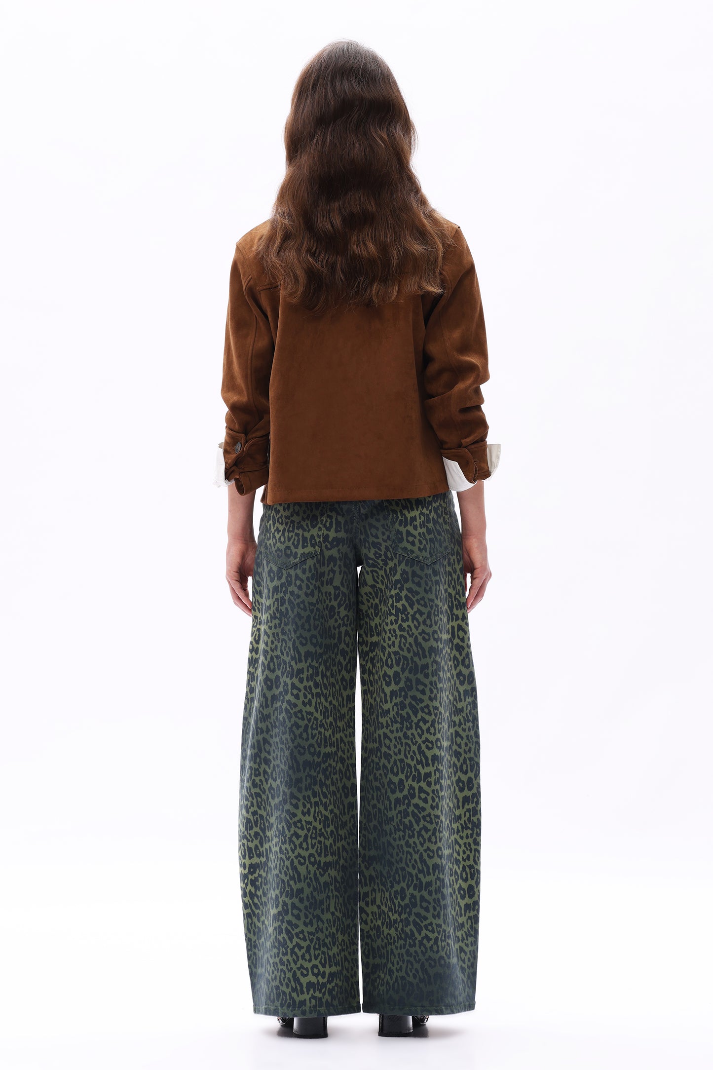 HIGH RISE BARREL LEG