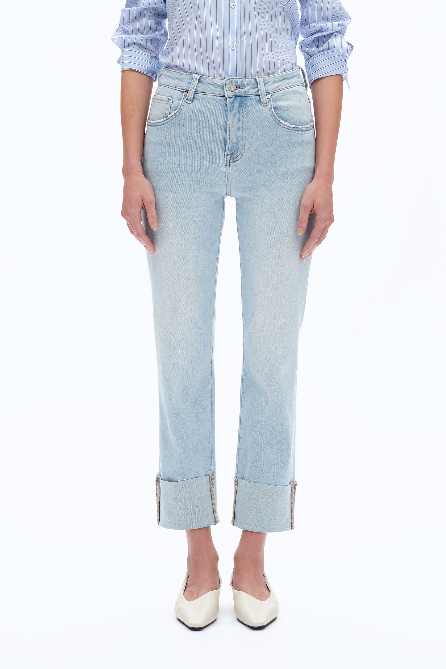 HIGH RISE STRAIGHT LEG DENIM JEANS WITH ROLLED HEM BYT5153 LIGHT BLUE