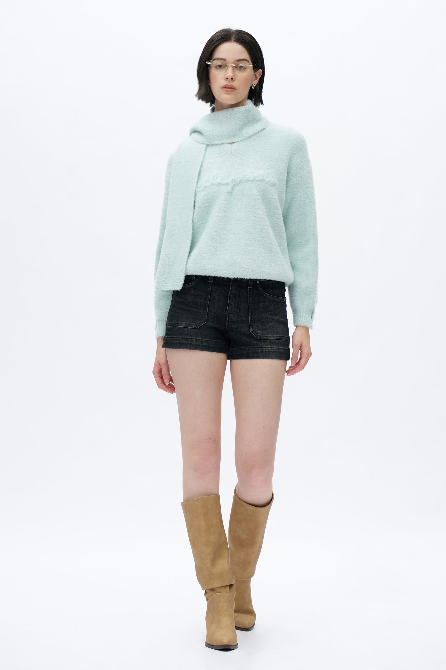 MID RISE SHORTS
