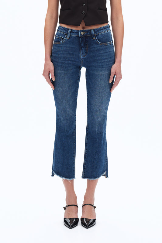 MID-RISE CROPPED BOOTCUT DENIM JEANS WITH STEPPED FRAYED HEM BYF1178 (BYT5154) DIAMONDS