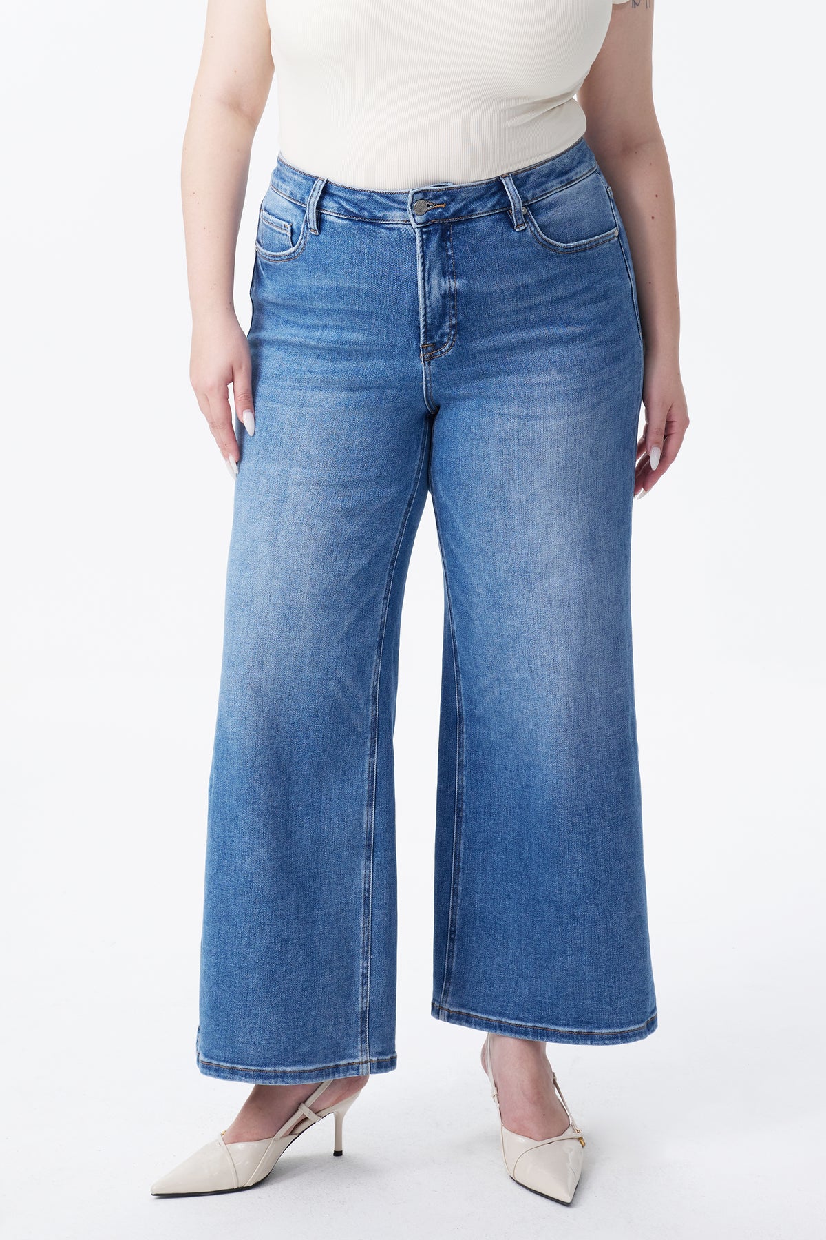 PLUS LISA MID RISE WIDE LEG