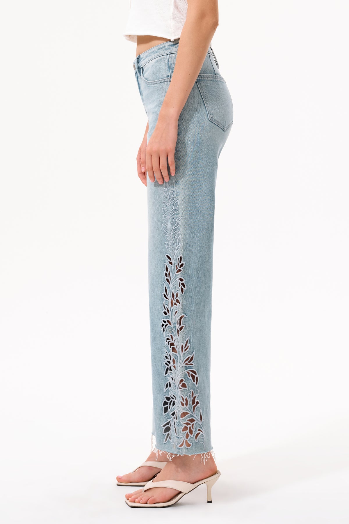 FLORA MID RISE STRAIGHT