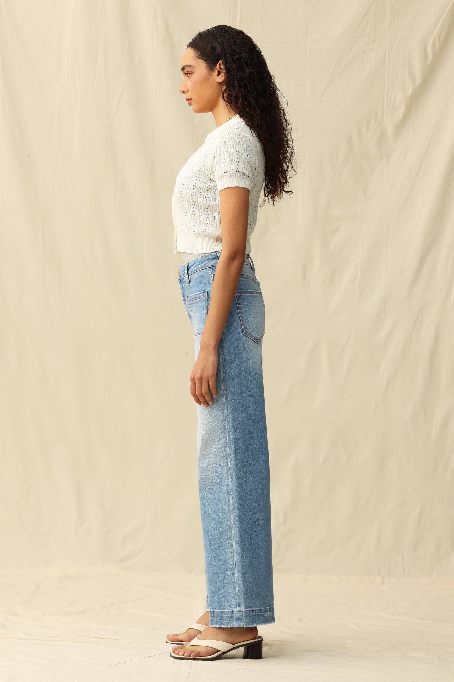 HIGH RISE WIDE LEG JEANS
