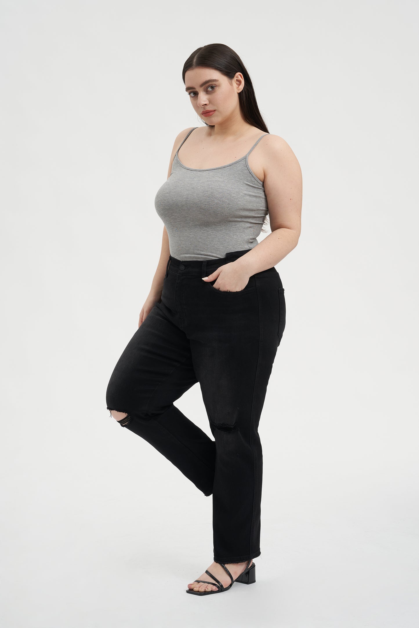 HIGH RISE CROPPED STRAIGHT JEANS BYT5164-P (BY4401A) BLACK PLUS SIZE