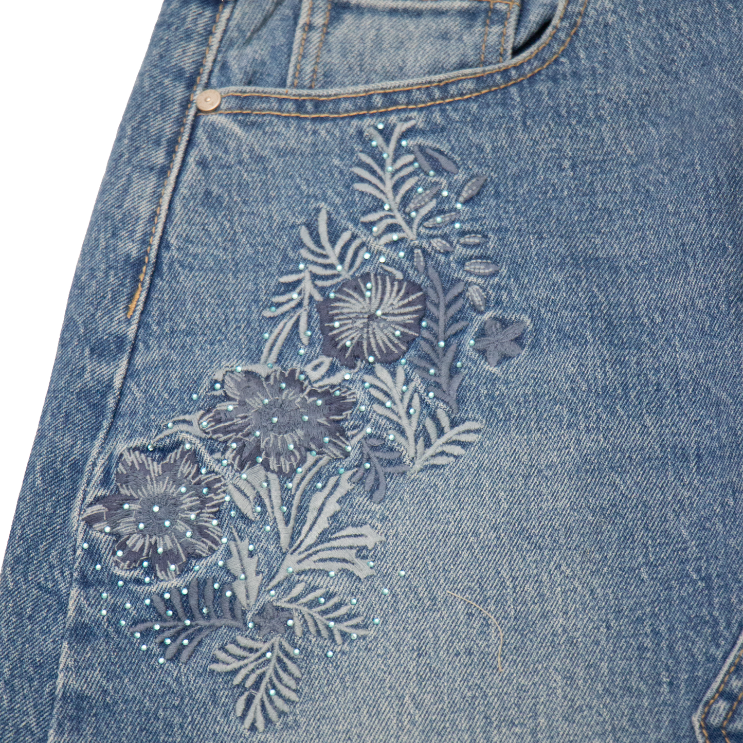 EMBROIDERED DENIM SKIRT WITH FRAYED HEM BYK7072 (BYMG030) MEDIUM BLUE