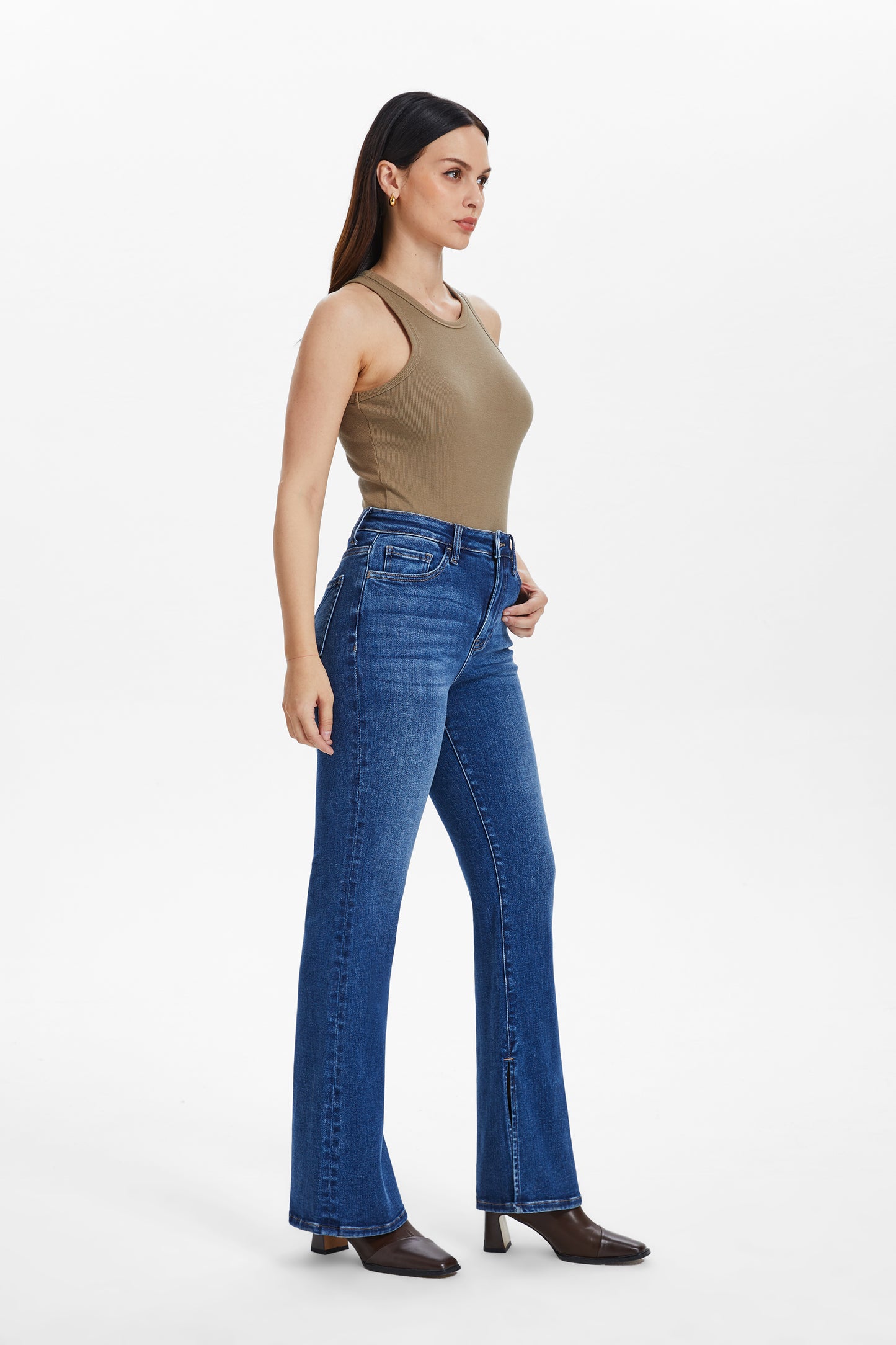 HIGH RISE FLARE JEANS WITH SLIT BYF1095 STARLIGHT