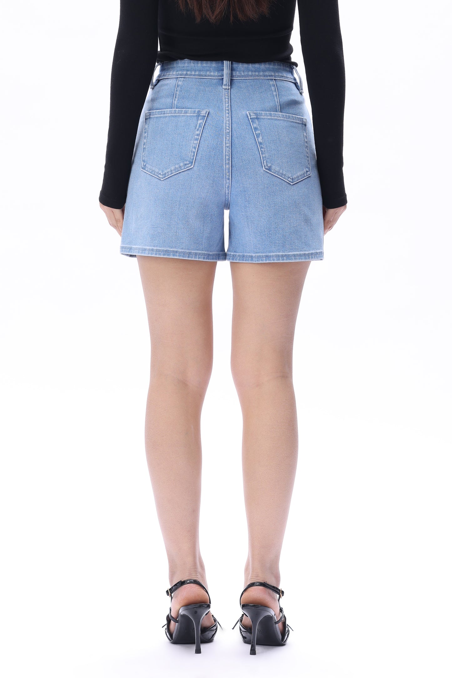 ELOWEN HIGH RISE SHORTS