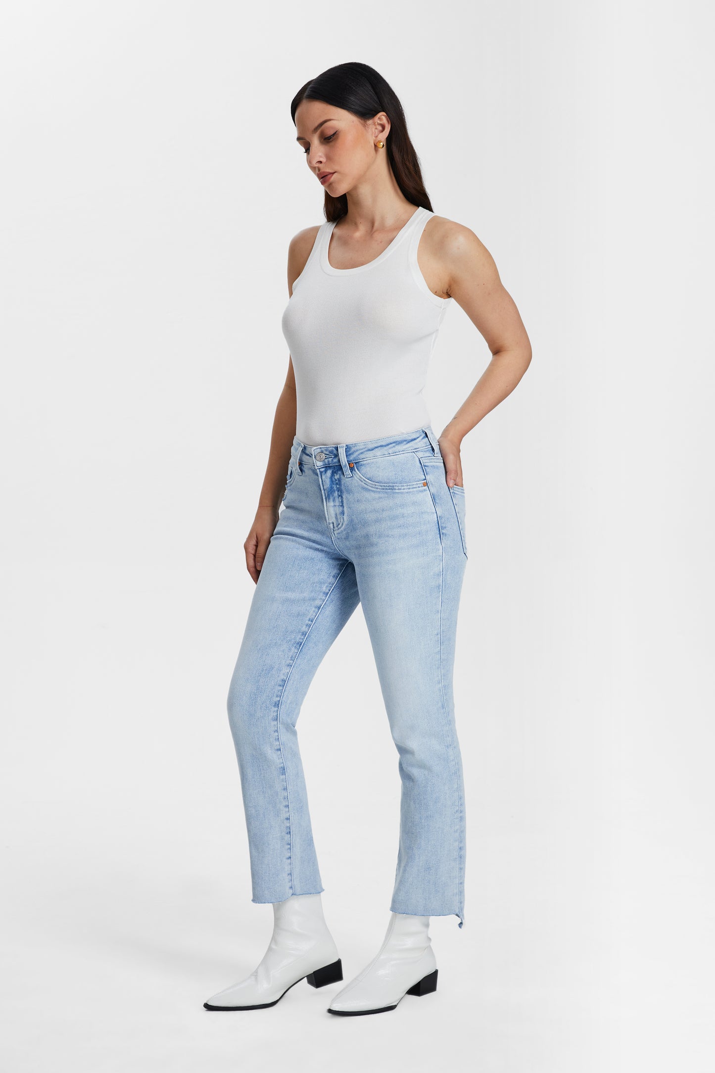 DAISY HIGH RISE SLIM JEANS WITH RAW HEM BYT5184 (BYHE015) WAVE