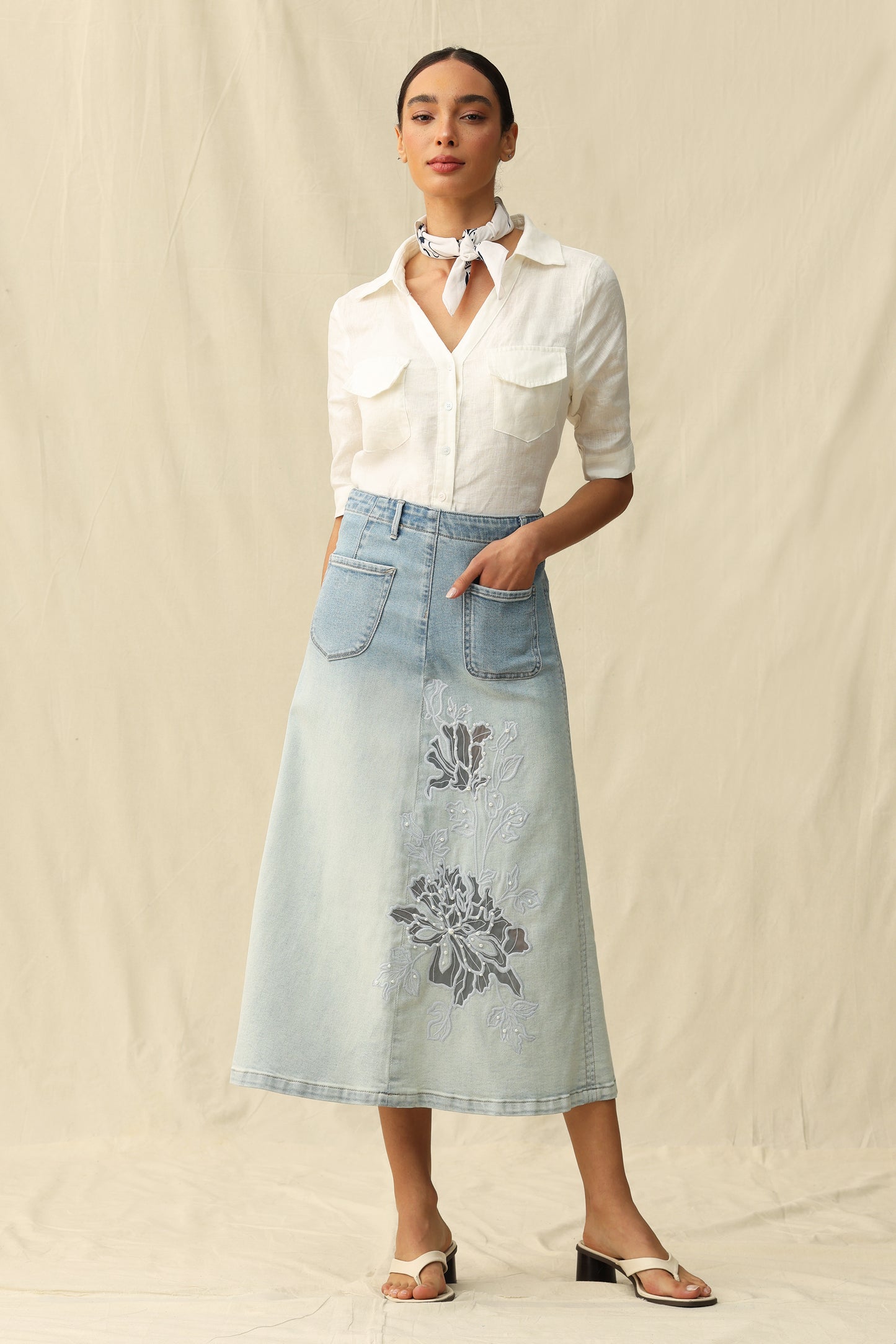 CAIUS MID RISE SKIRT