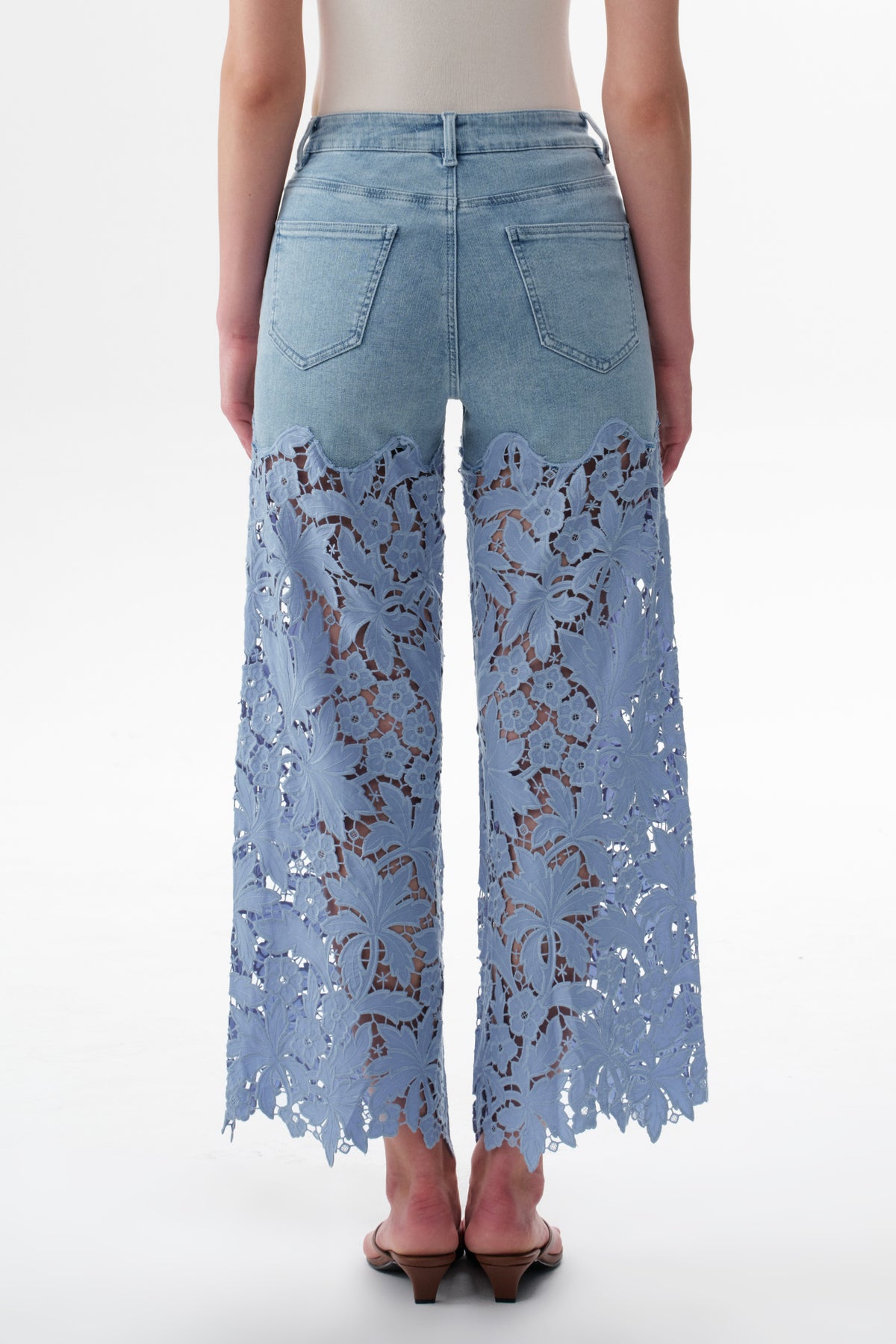 NEW YORK 30" FLORAL