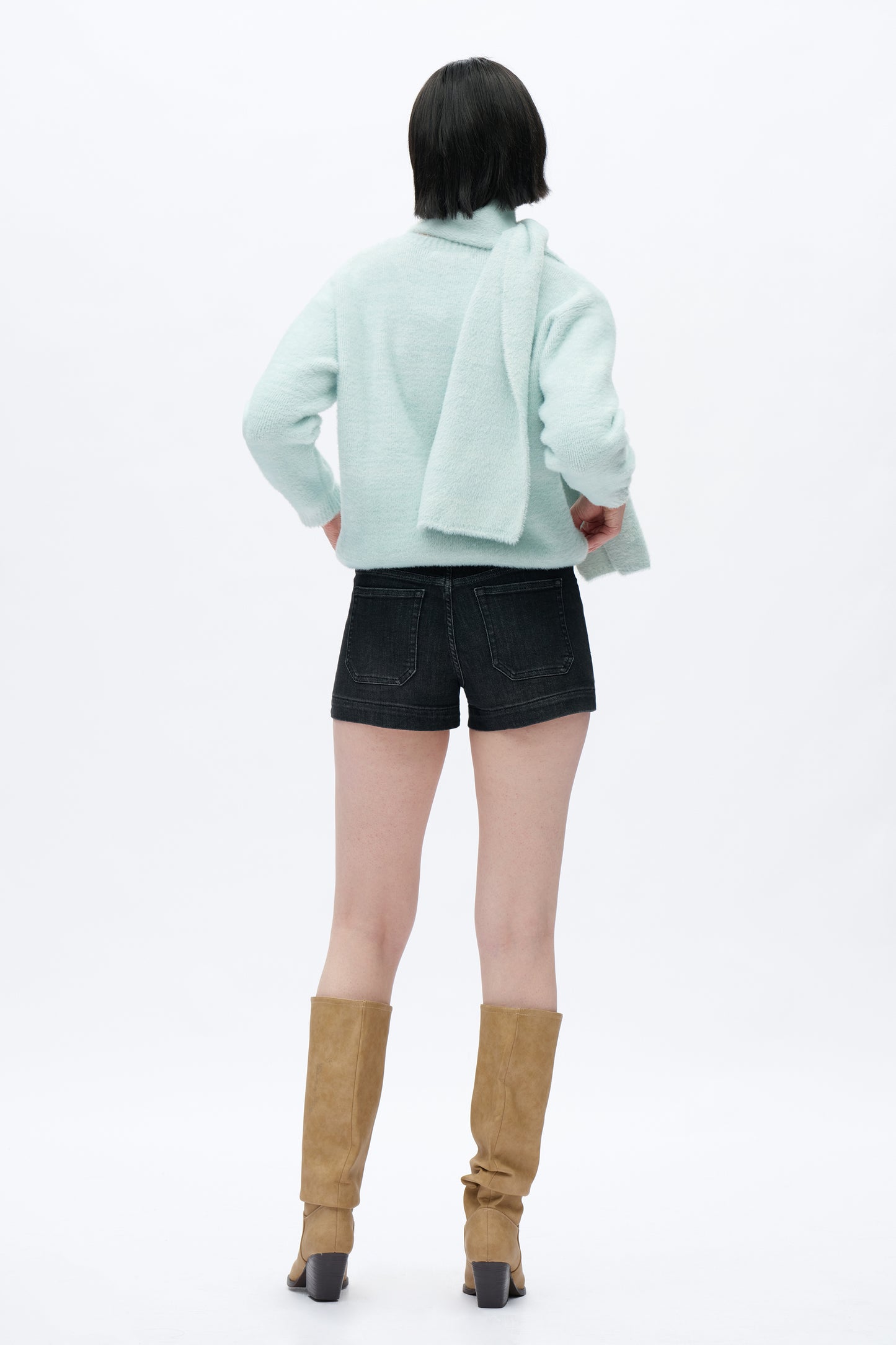 MID RISE SHORTS