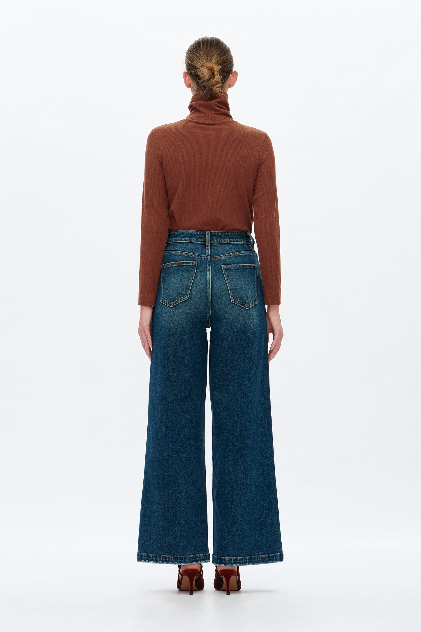 MID RISE WIDE LEG