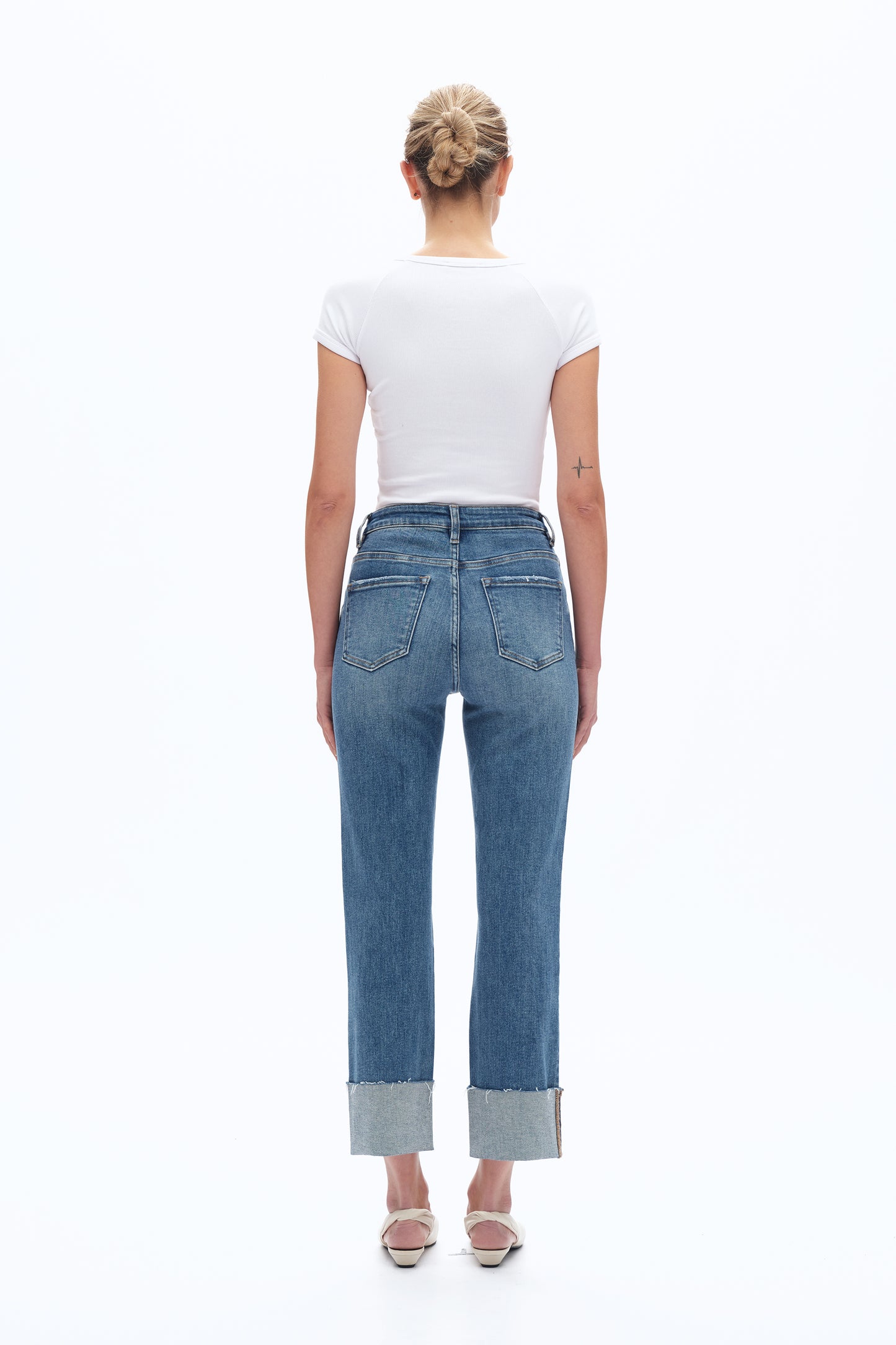 HIGH RISE STRAIGHT LEG JEANS WITH ROLLED HEM BYT5153 SURF BLUE