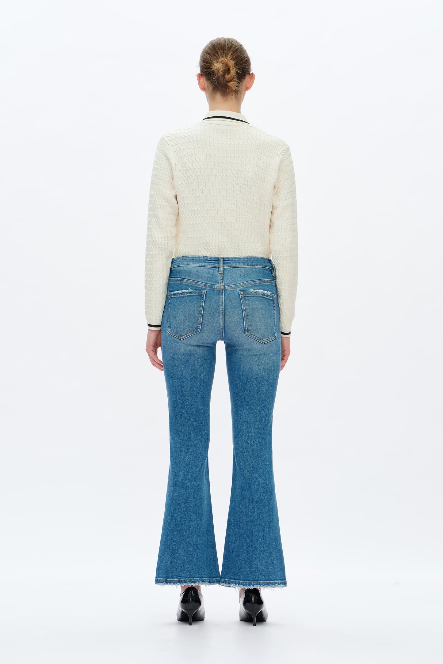 LOW RISE FLARE LEG