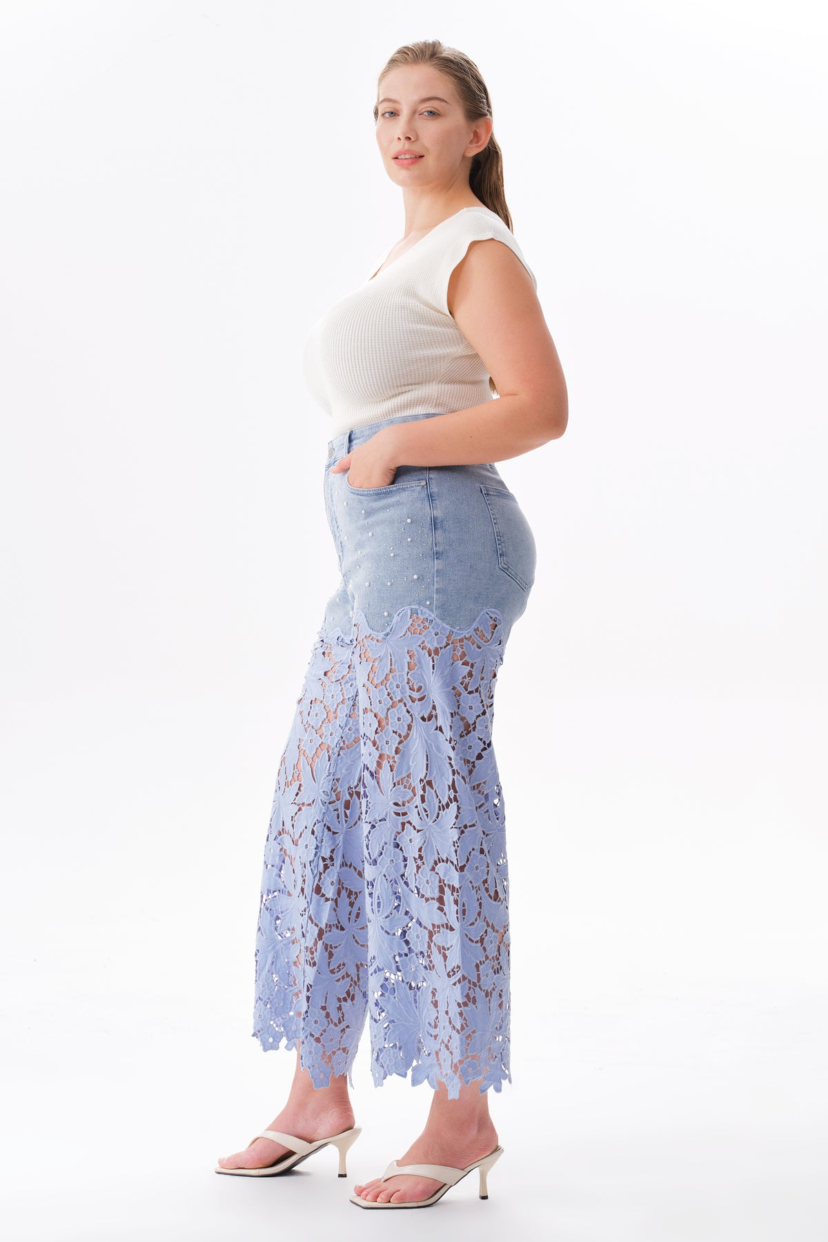 PLUS NEW YORK 30" FLORAL
