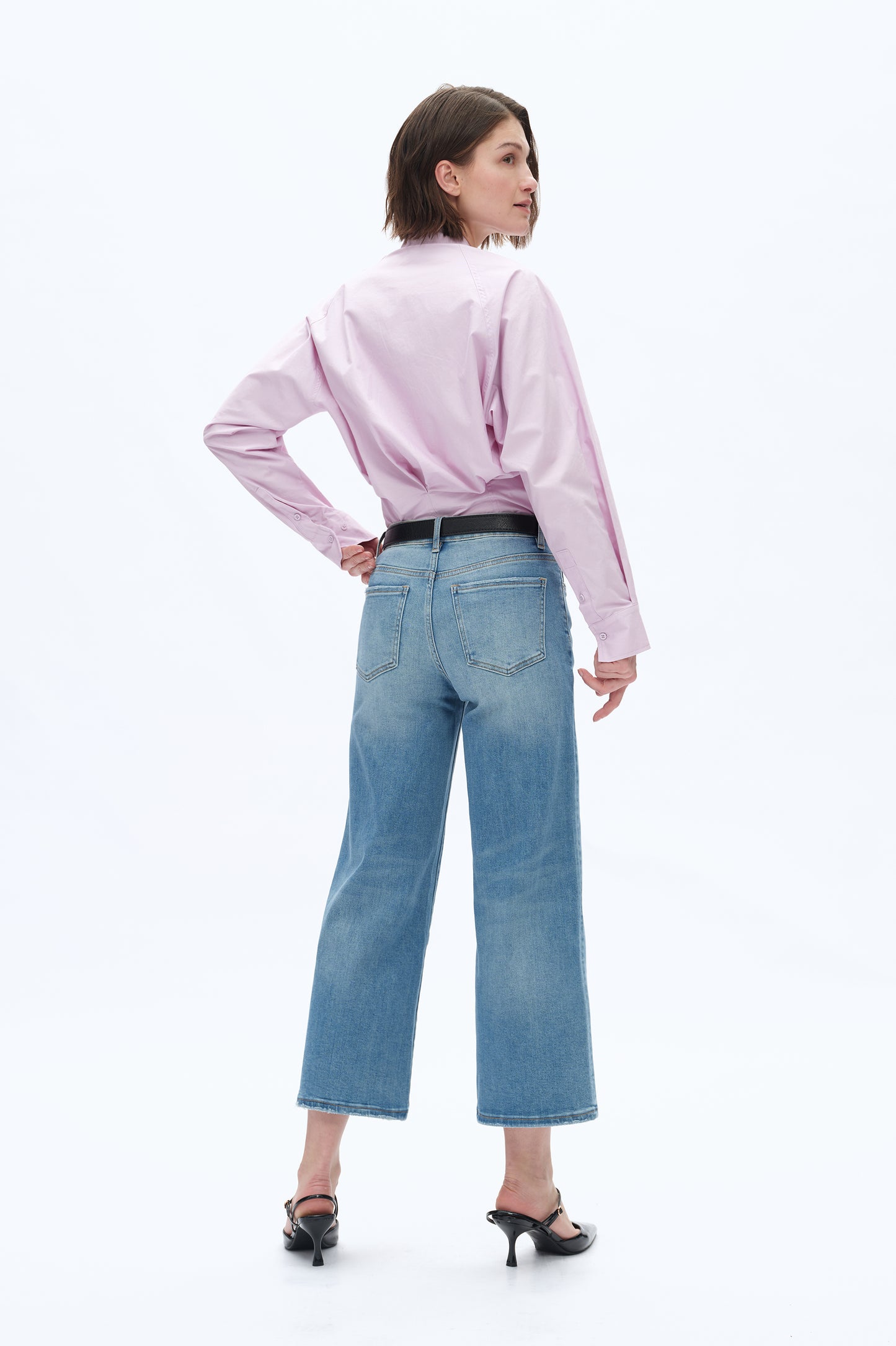 LOW RISE WIDE LEG CROP DENIM JEANS BYW8227 (BYHE310) RETRO LIGHT BLUE