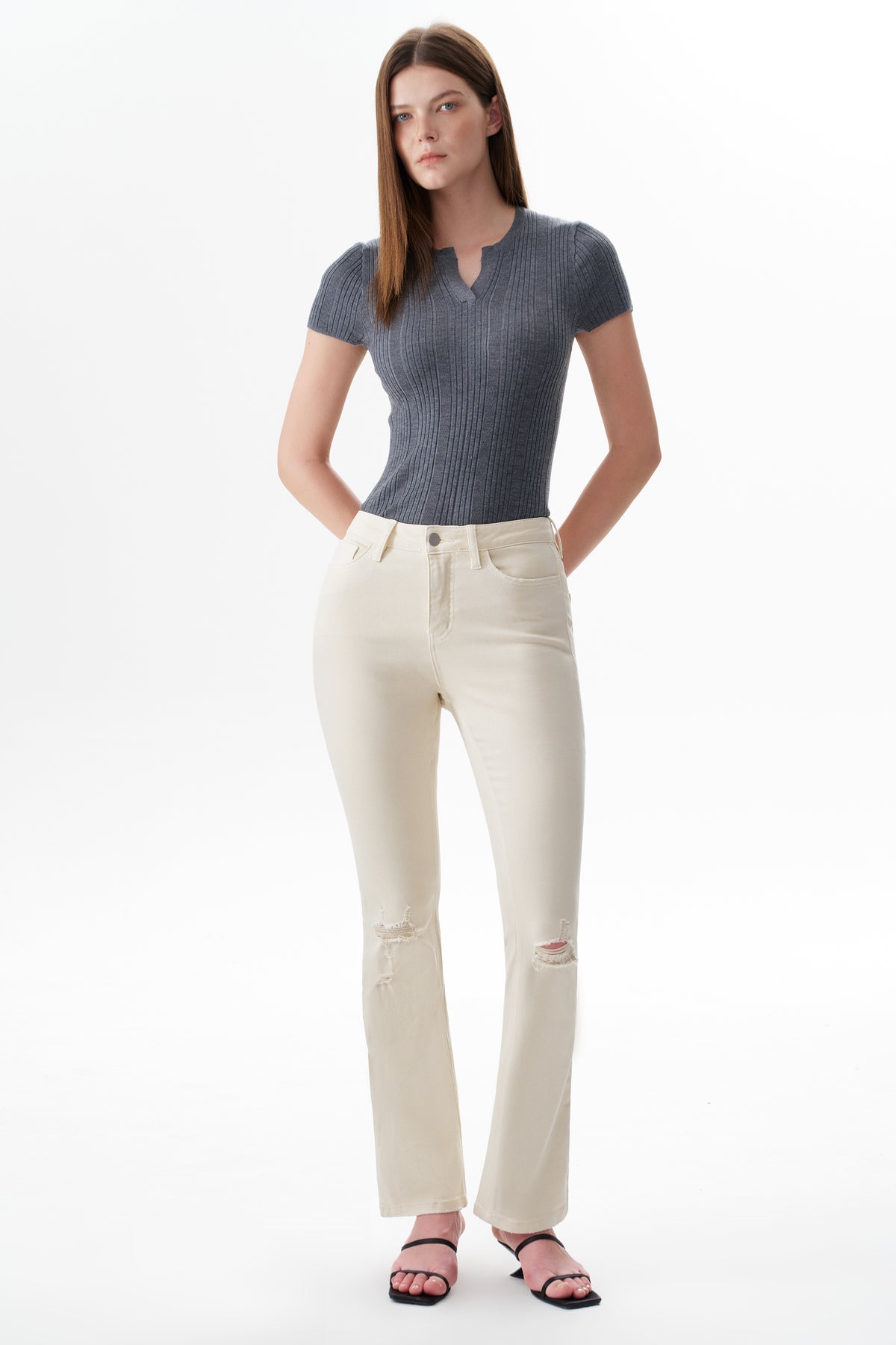 EMILY HIGH RISE DISTRESSED FLARE