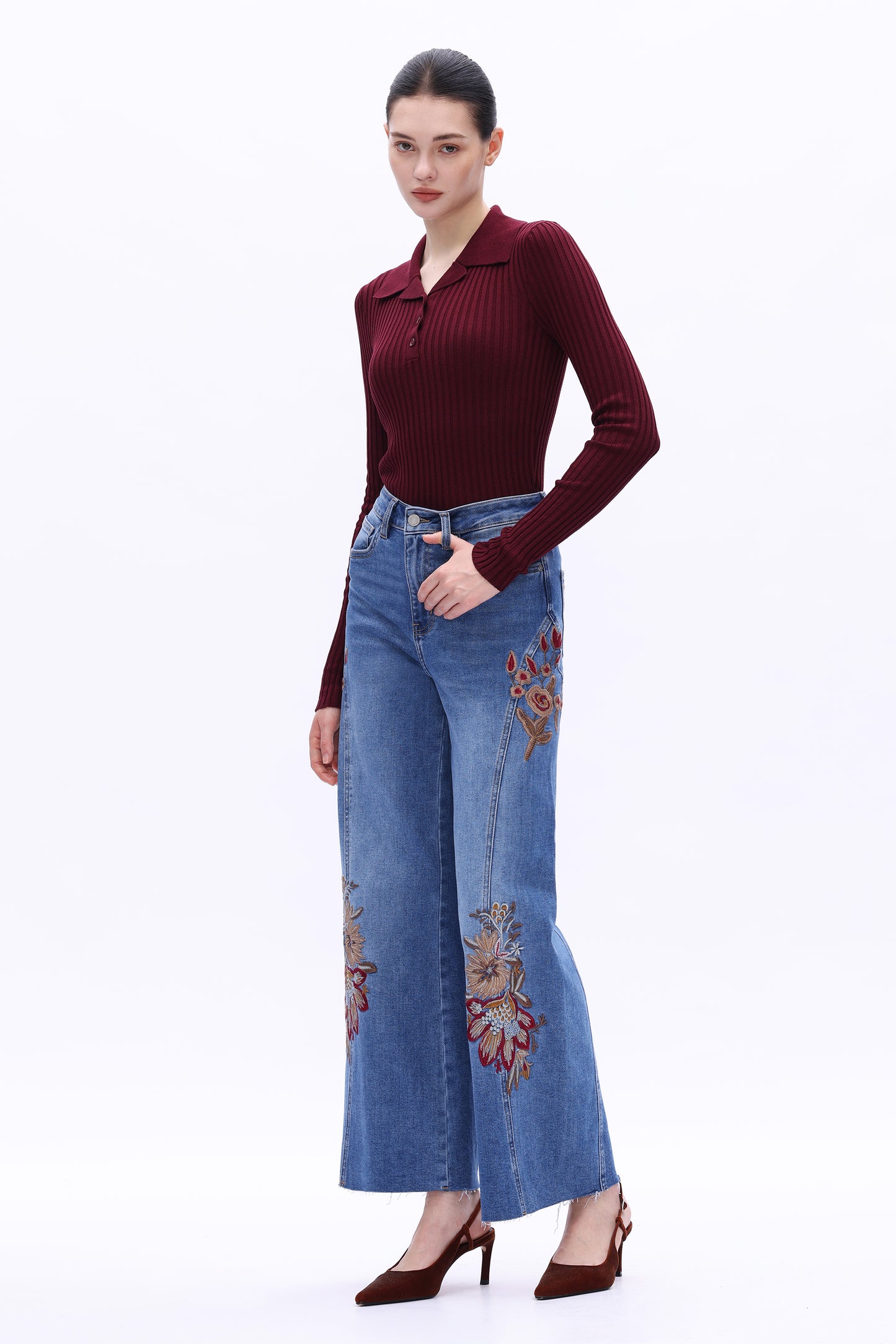 HIGH RISE EMBROIDERED WIDE LEG
