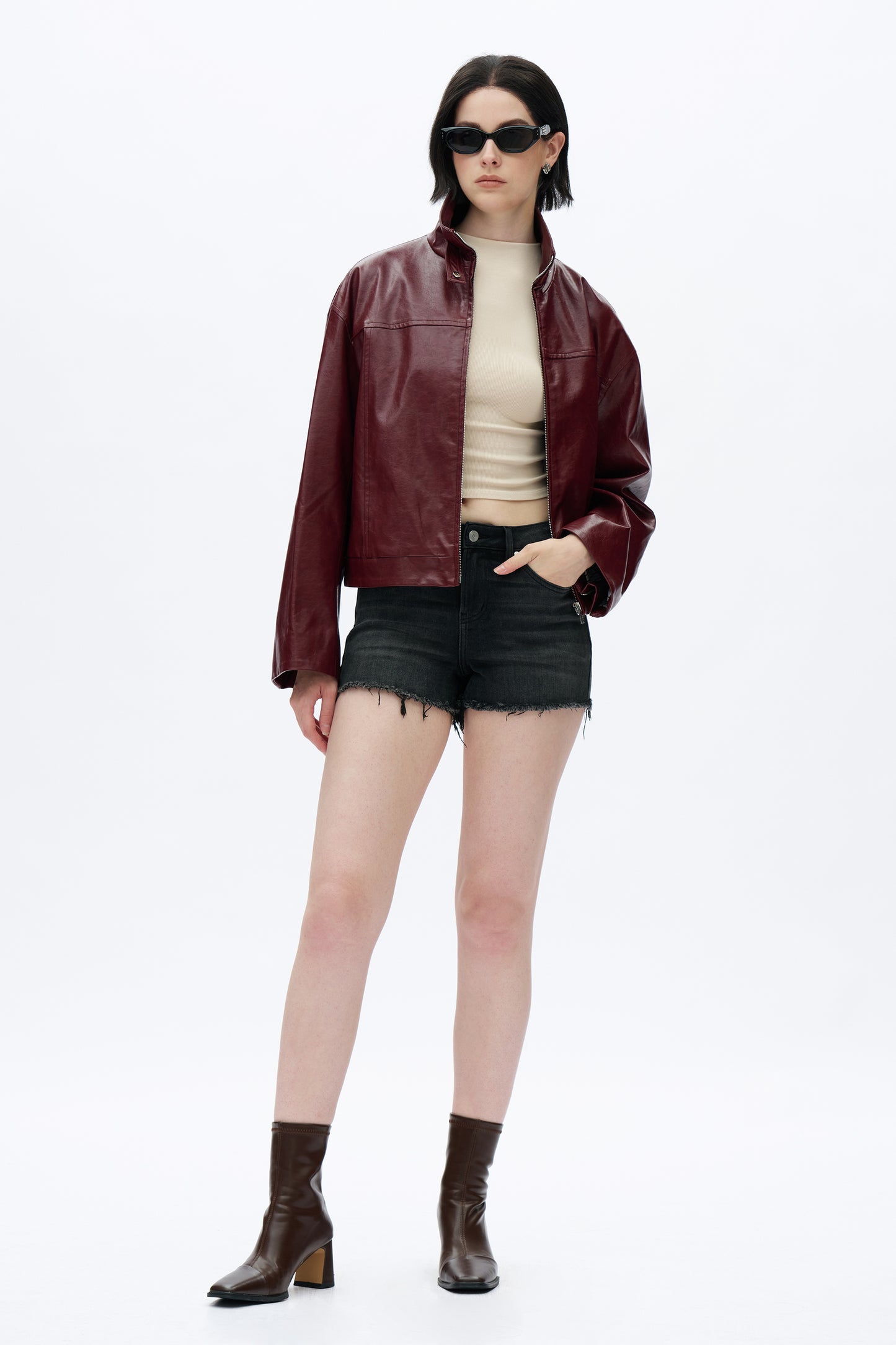 NOVA MID RISE SHORTS