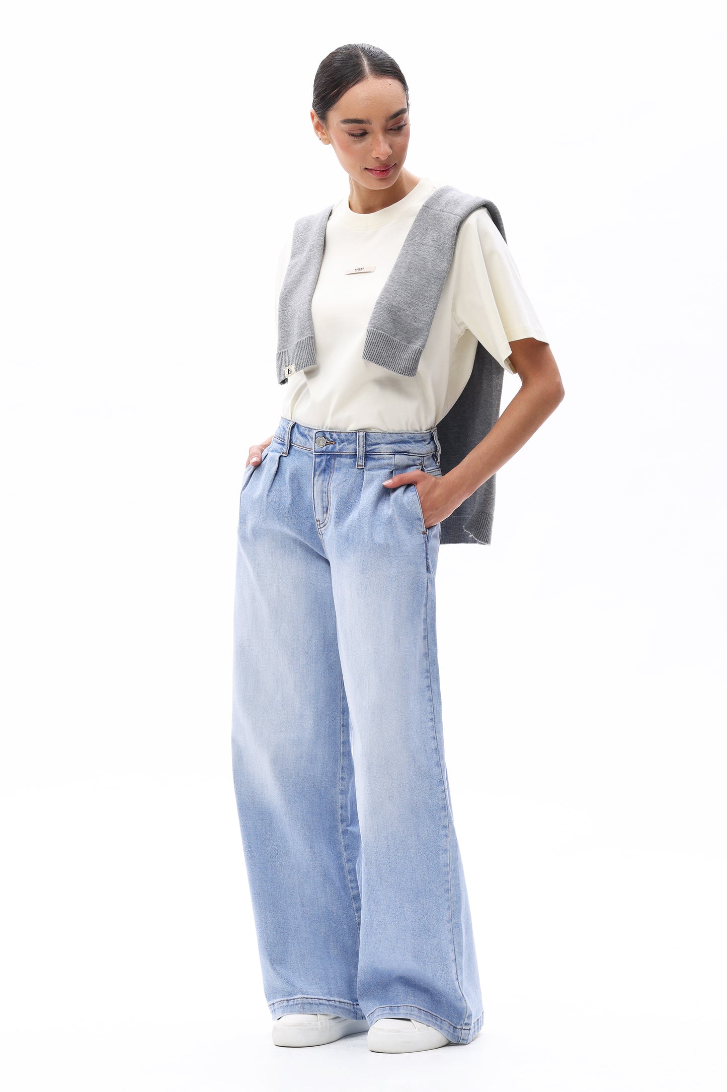 JEREMY MID RISE BAGGY DENIM JEANS