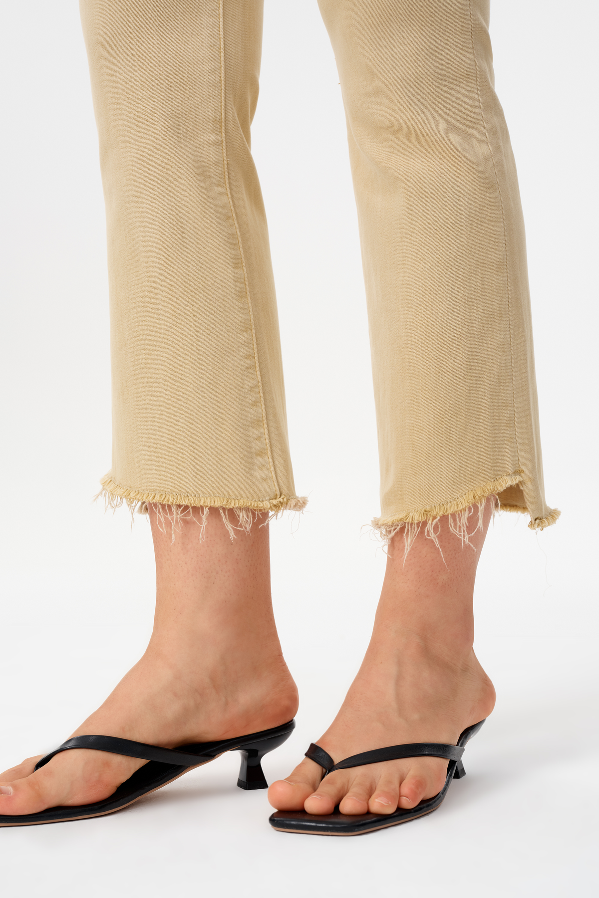 MID RISE BOOTCUT