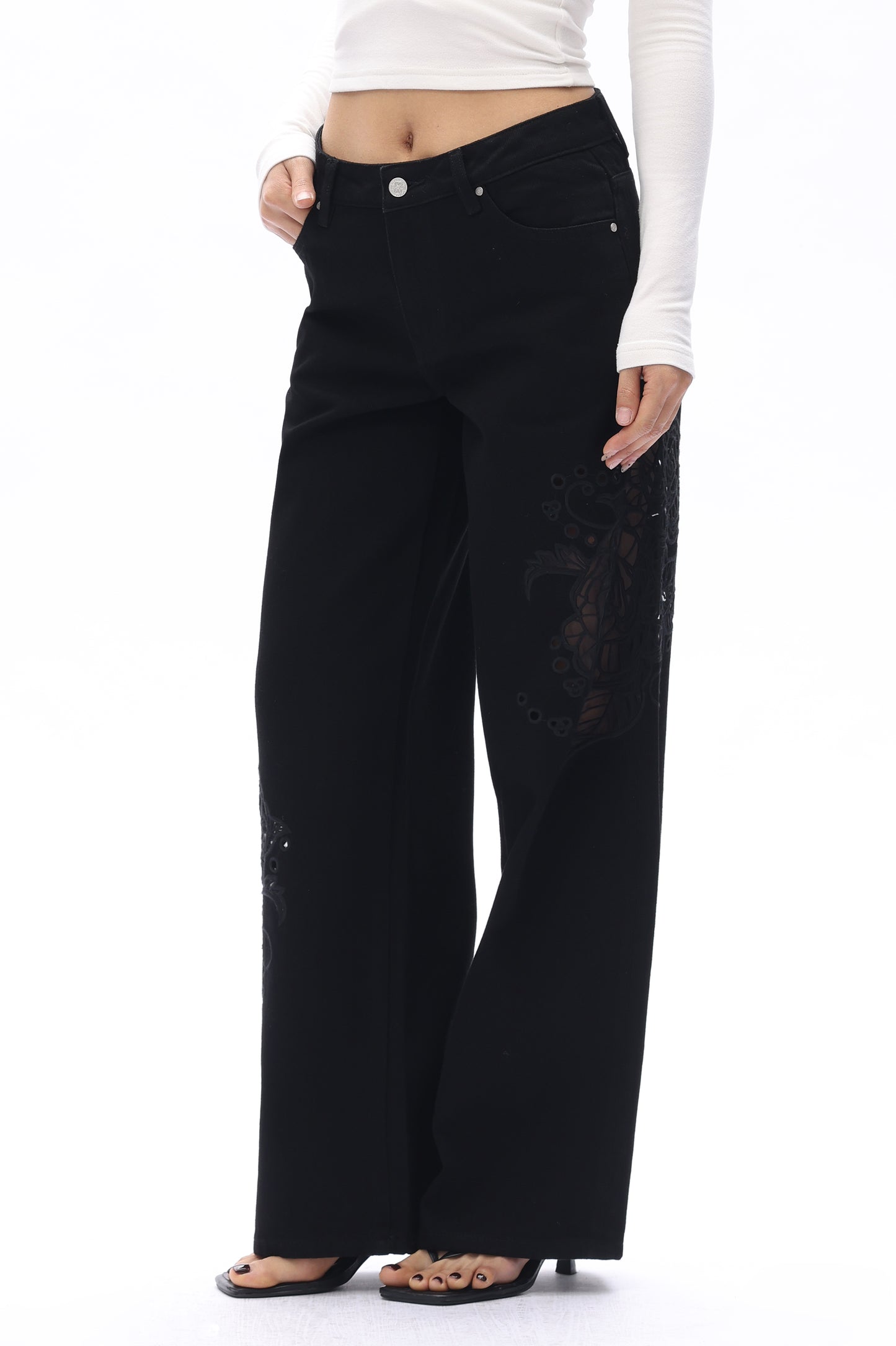 FLORA LOW RISE WIDE LEG