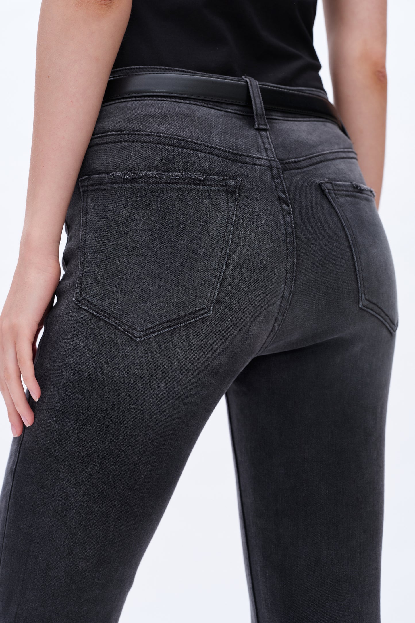 HIGH RISE CROP FLARE