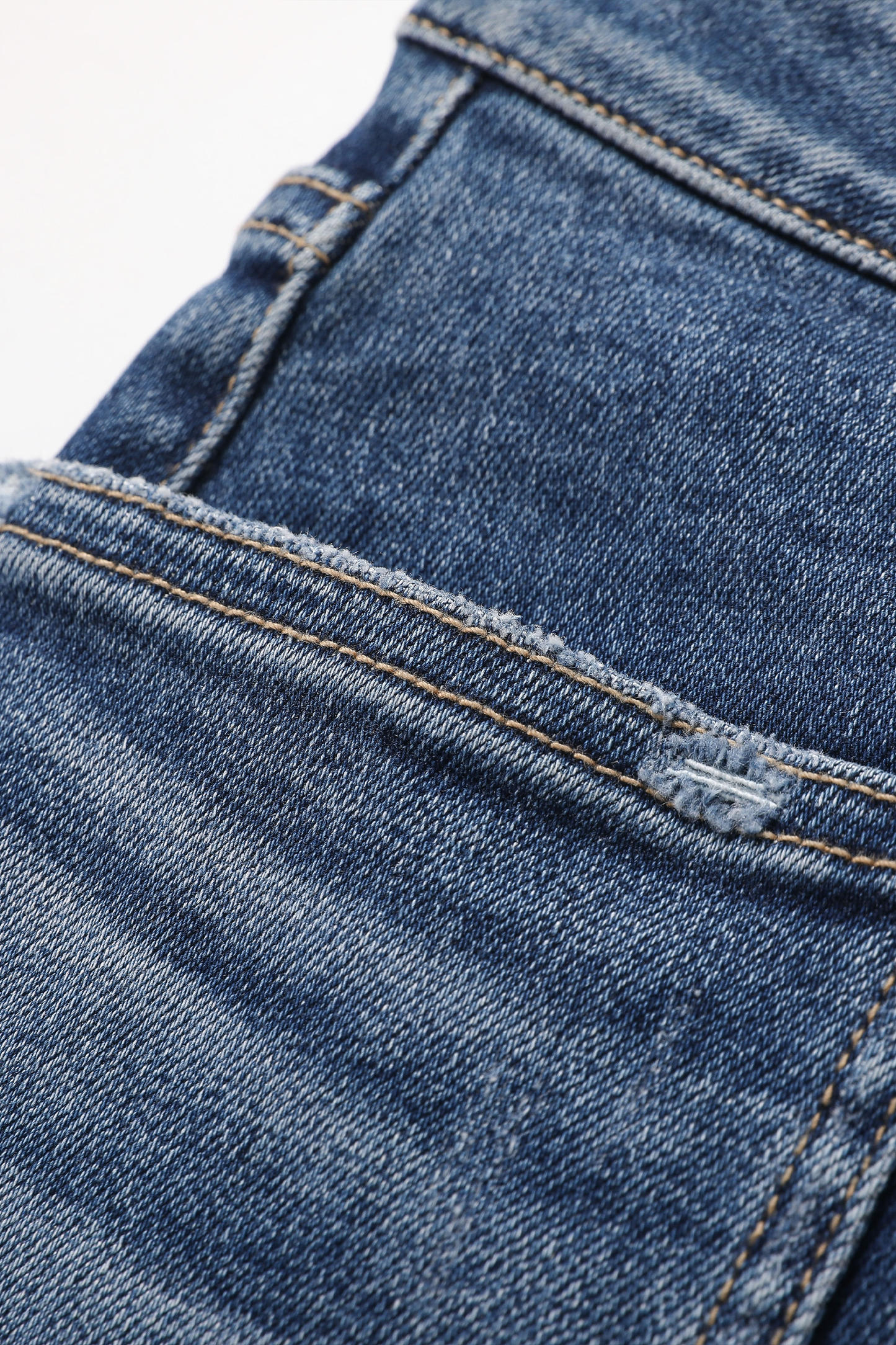 MID RISE SHORTS