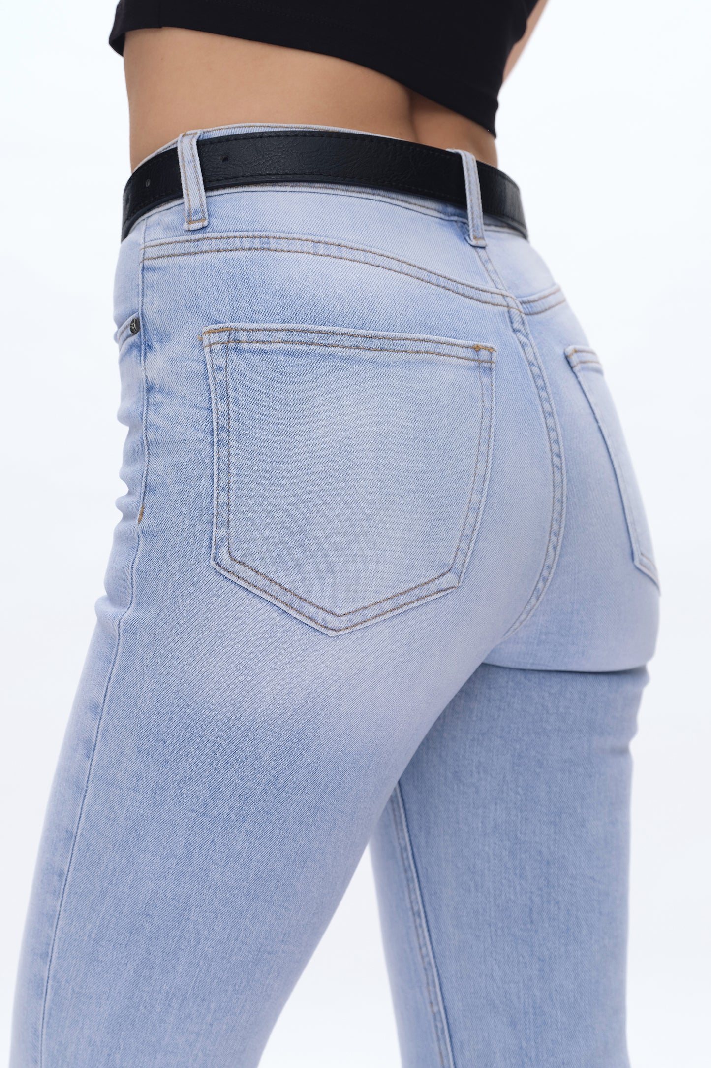 CAROL HIGH RISE STRAIGHT JEANS BYT5183 (BYHE011) SKY BLUE