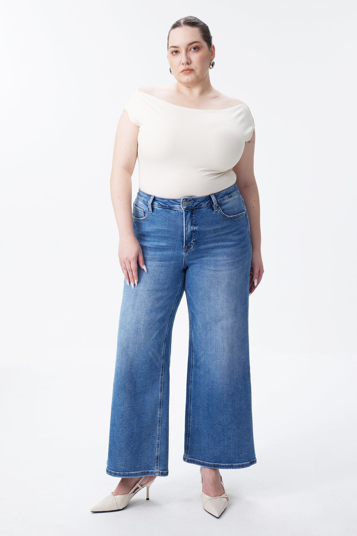 PLUS LISA MID RISE WIDE LEG