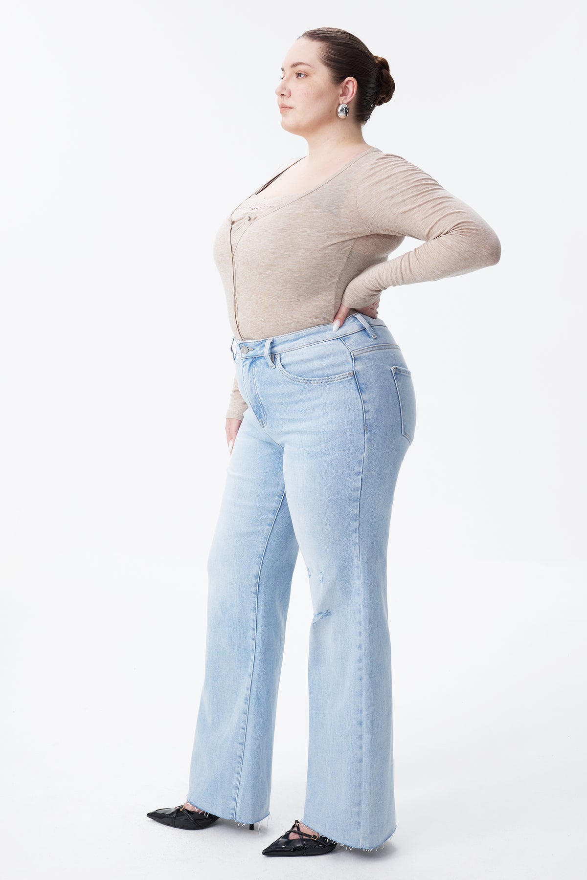 PLUS HIGH RISE WIDE LEG JEANS