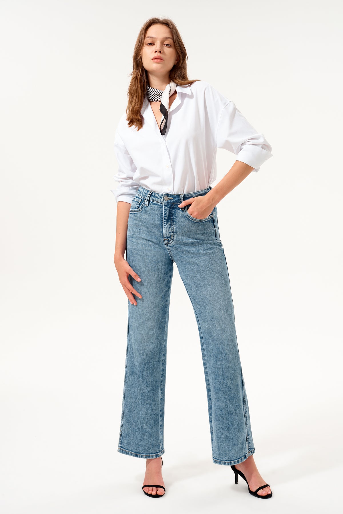 CAIUS HIGH RISE BOOTCUT
