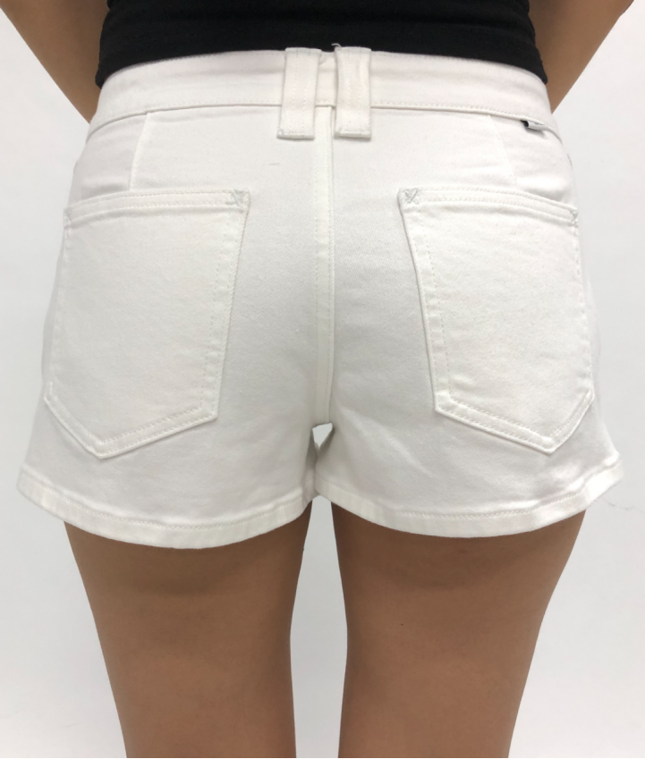 MIAMI MID RISE BASIC SHORTS BYH6155