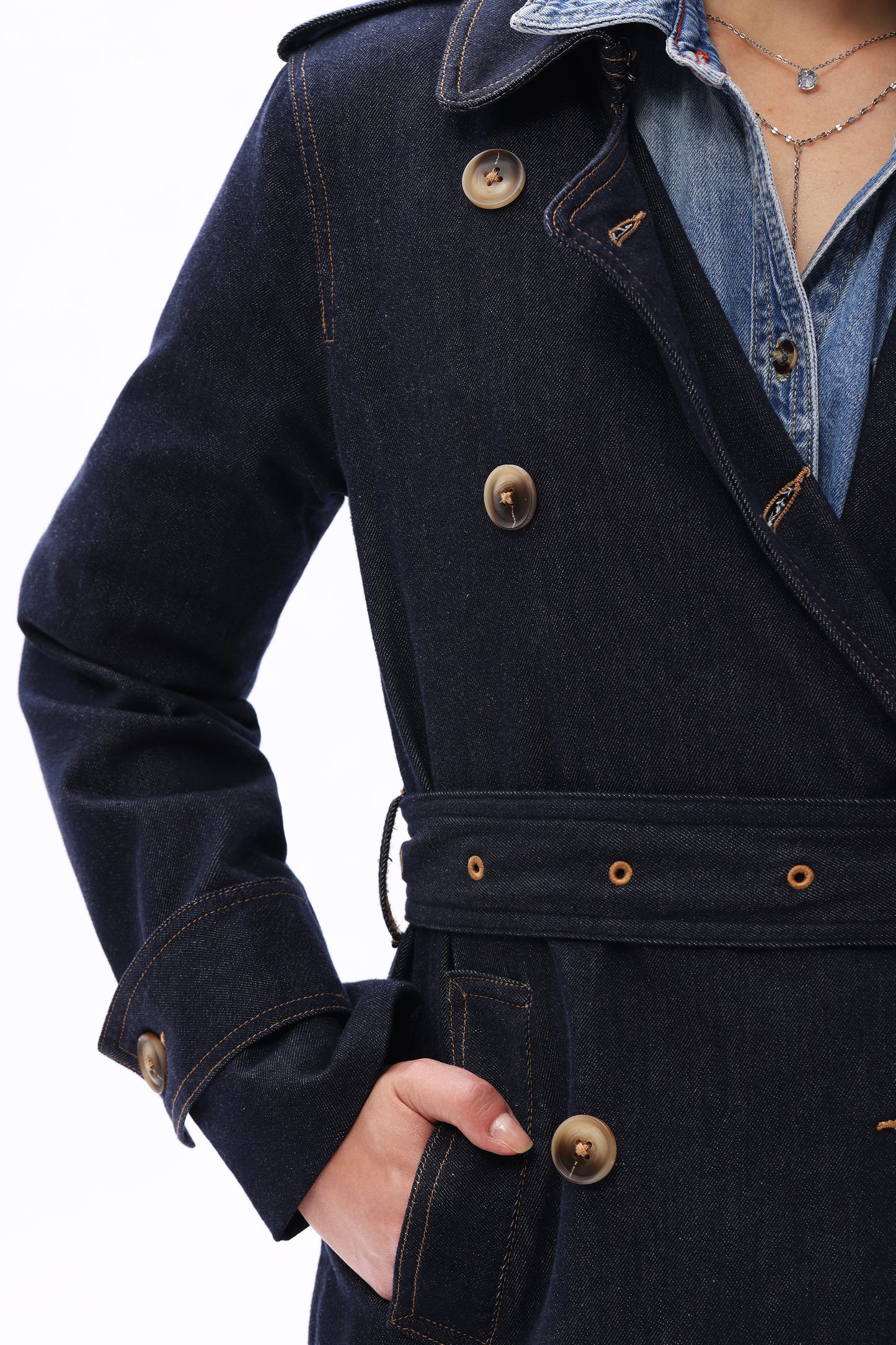 DOUBLE BREASTED TRENCH COAT