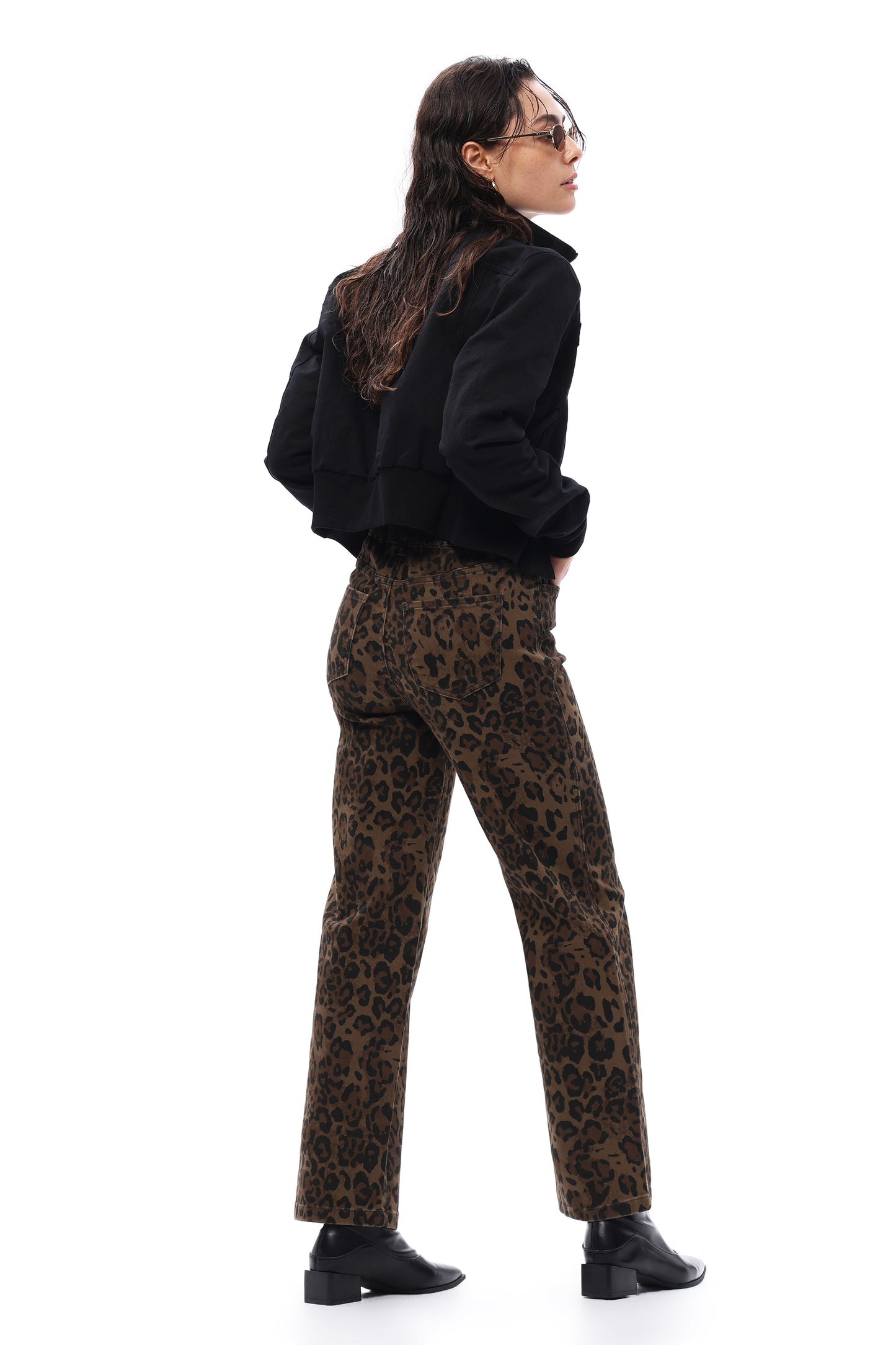 HIGH RISE RELAXED STRAIGHT PANTS