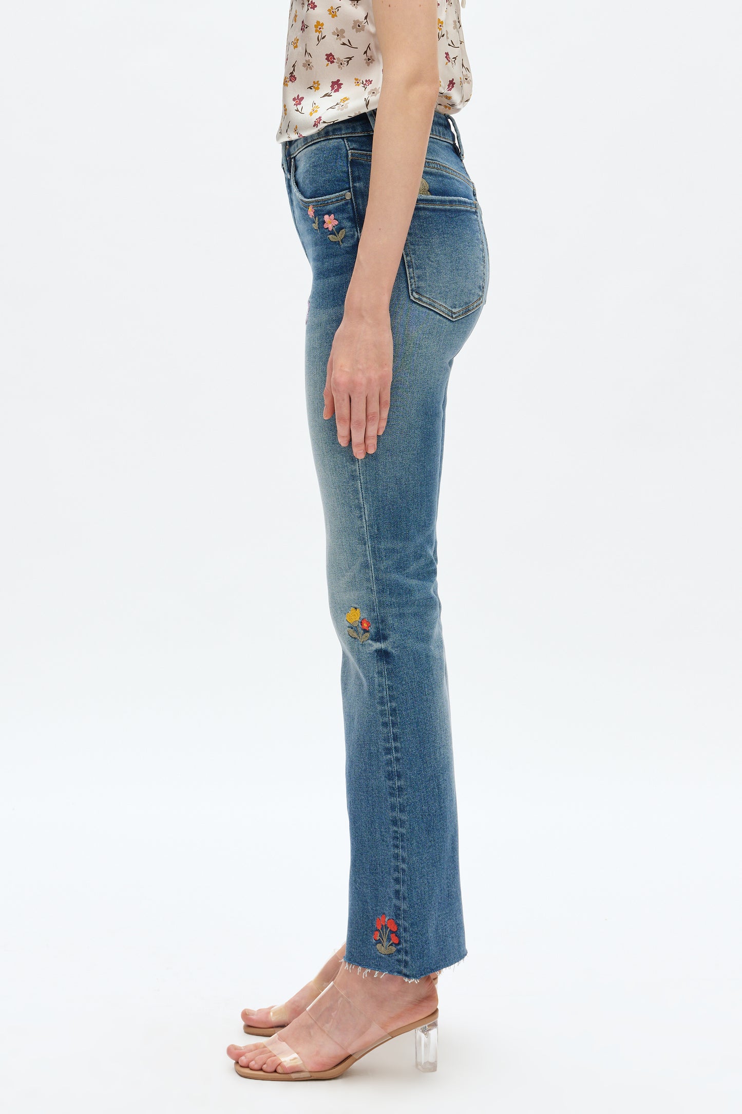 FLORA MID RISE BOOTCUT