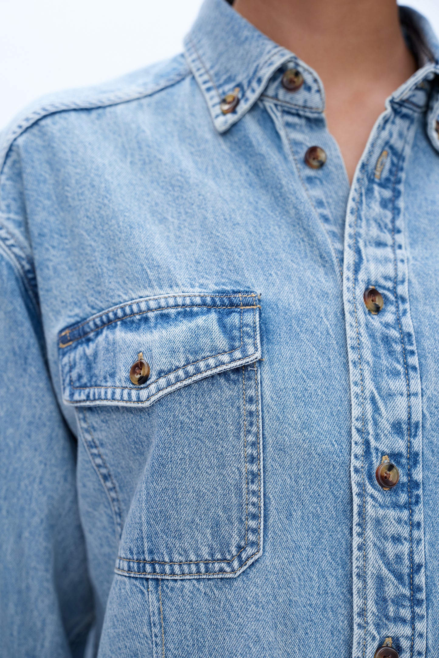 OVERSIZED DENIM SHIRT BYJ9046 LIGHT BLUE