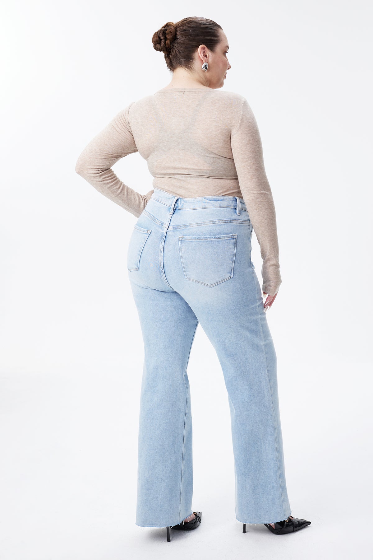 PLUS HIGH RISE WIDE LEG JEANS