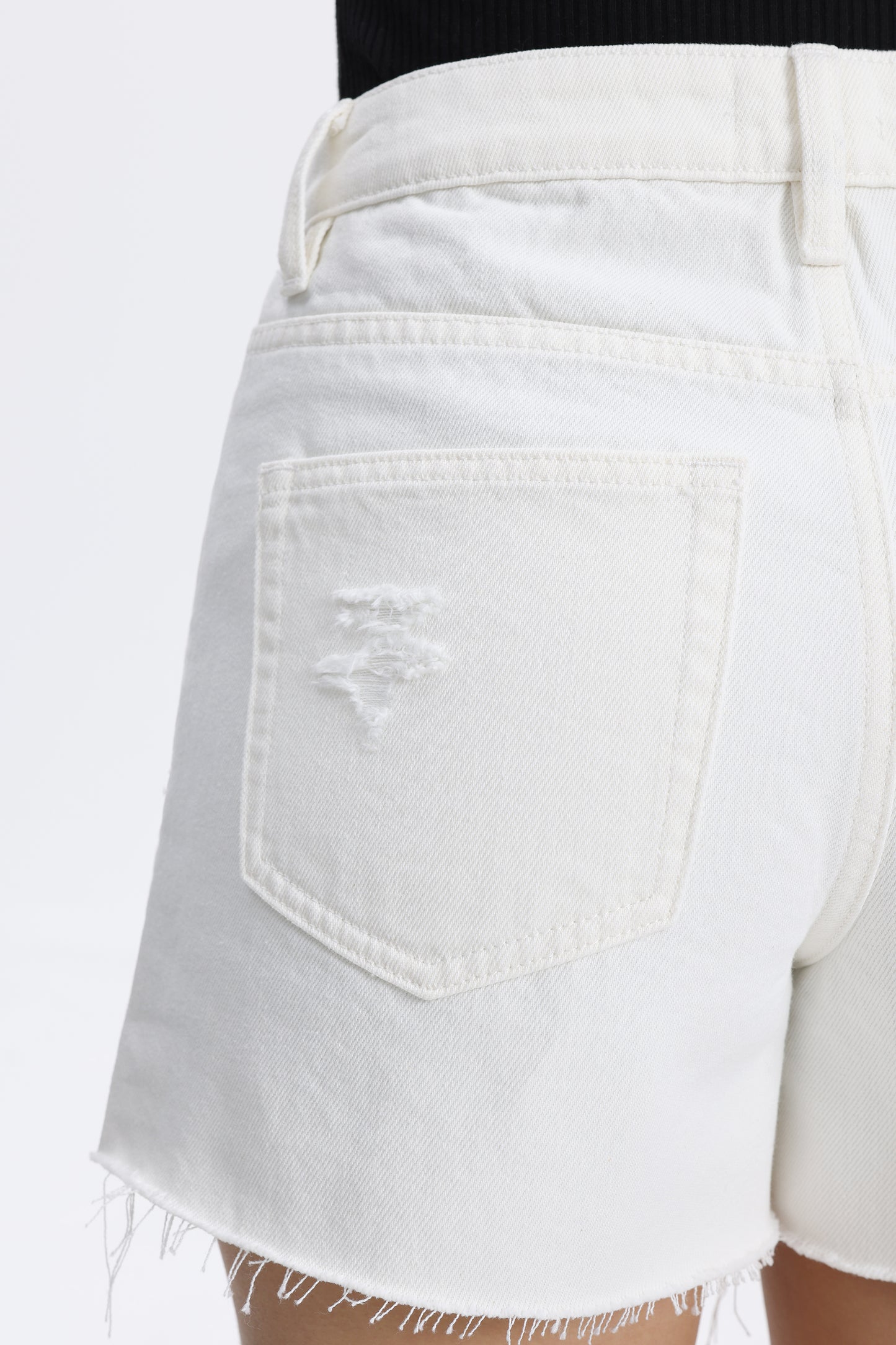 BYH6107 WHITE