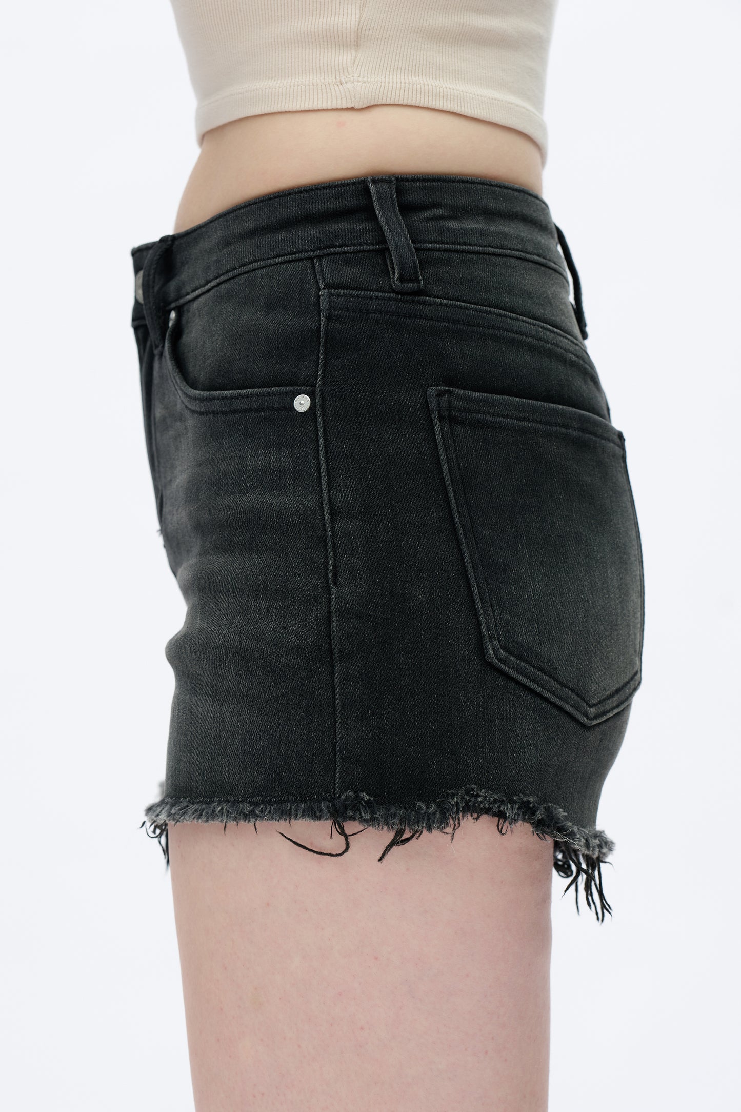 NOVA MID RISE SHORTS