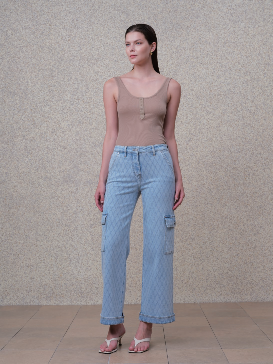 HONG KONG STRAIGHT ANKLE JEANS BYT5369