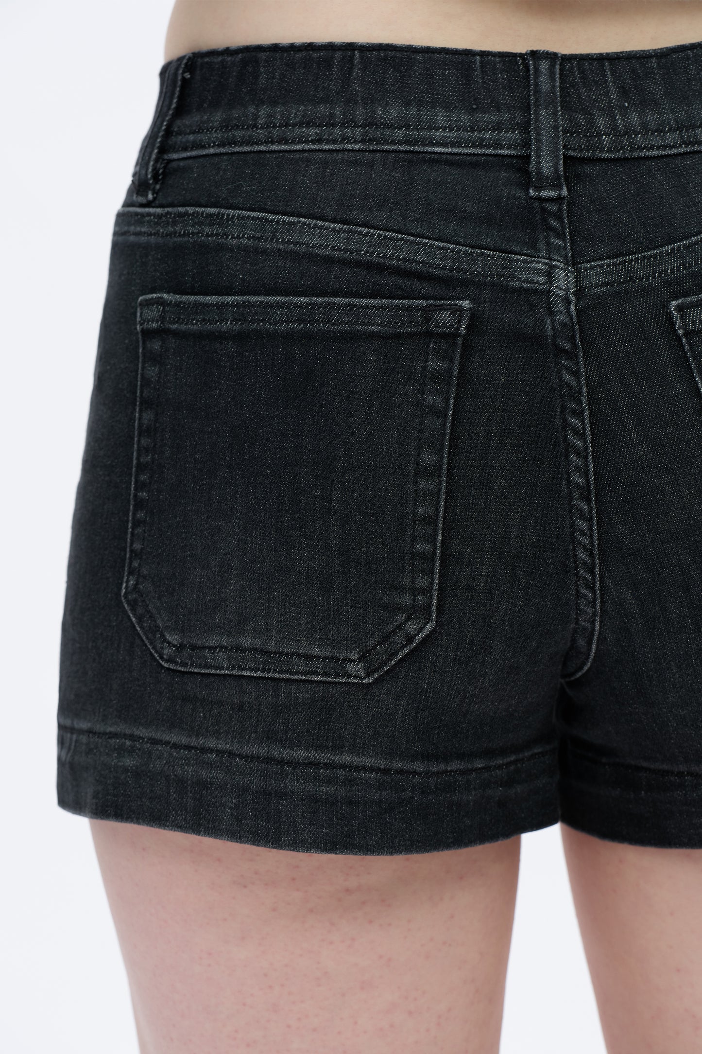 MID RISE SHORTS