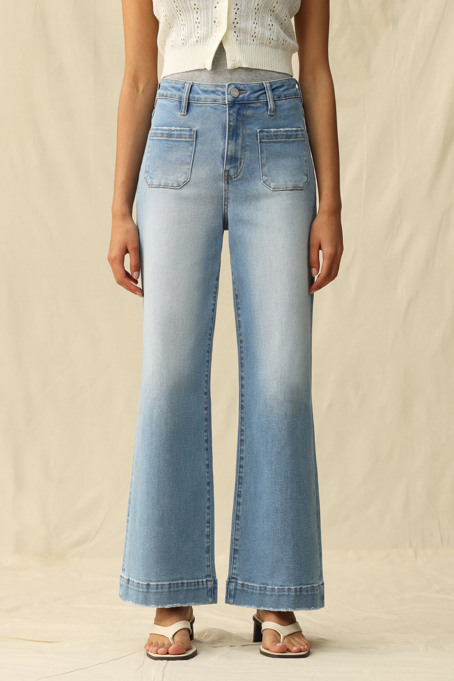 HIGH RISE WIDE LEG JEANS