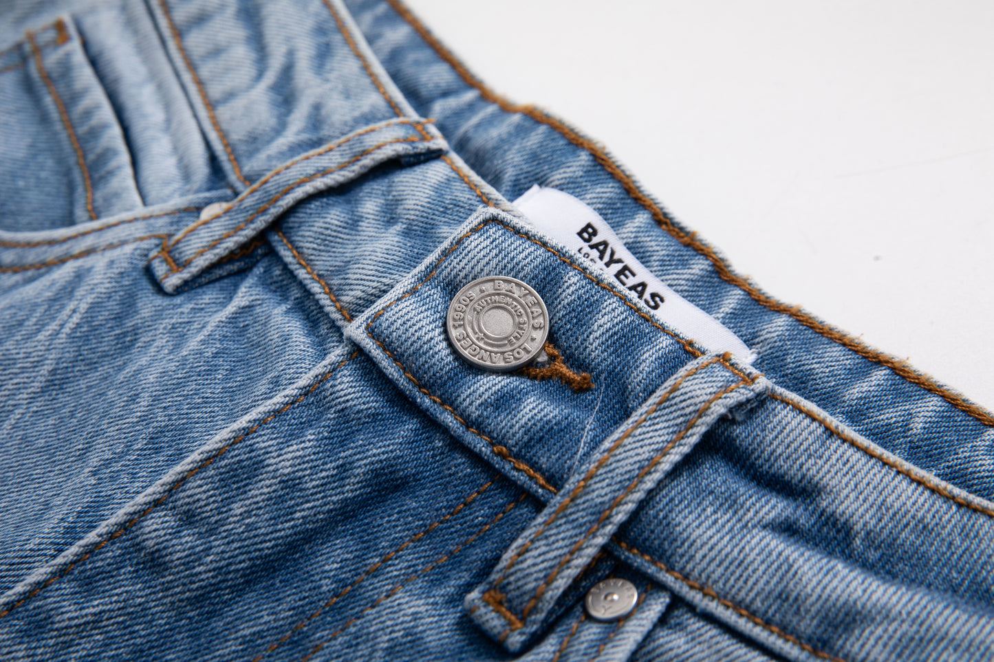 HIGH RISE BARREL LEG DENIM JEANS BYOX020 (BYMJ203) LIGHT BLUE