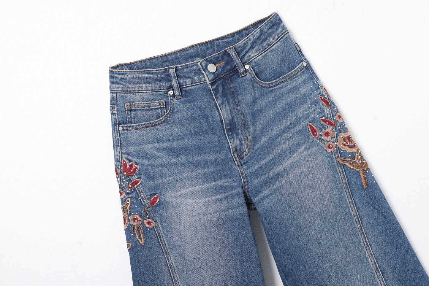 HIGH RISE EMBROIDERED DENIM JEANS BYW8254 (BYMG027) MEDIUM BLUE